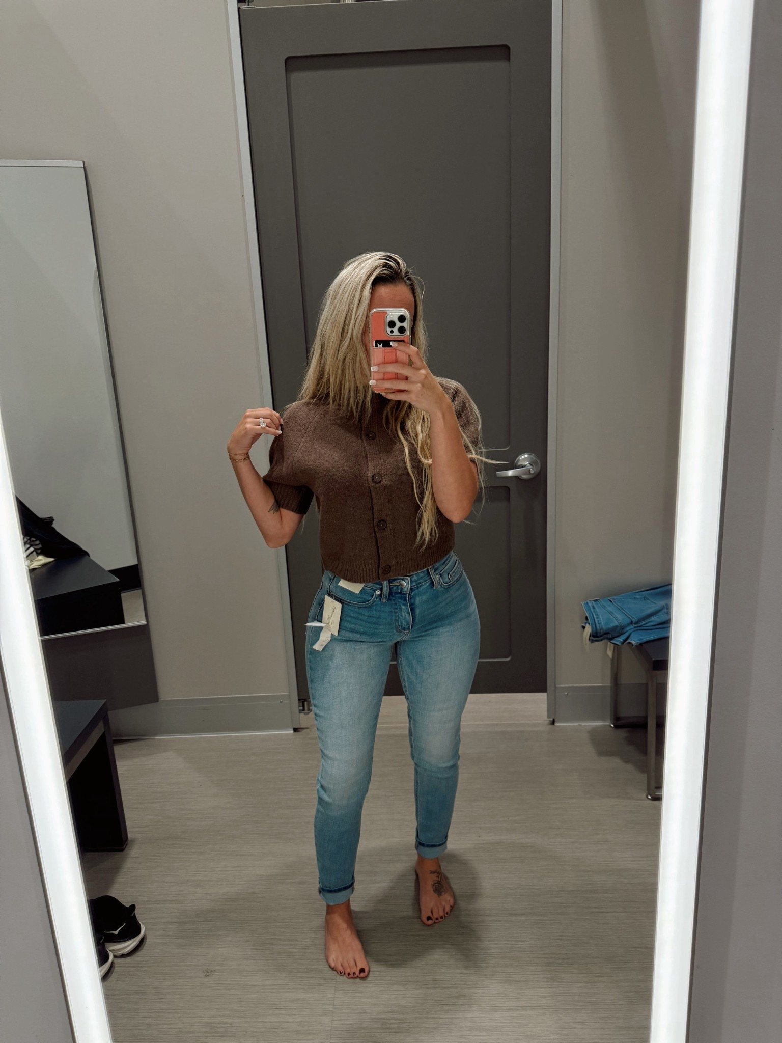 medium wash in the jeans 

#LTKFallSale #LTKSeasonal