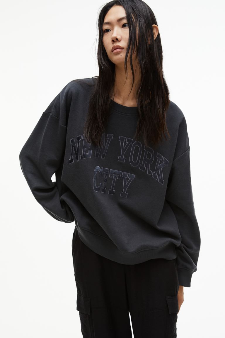 Printed Sweatshirt - Dark gray/New York City - Ladies | H&M US | H&M (US + CA)