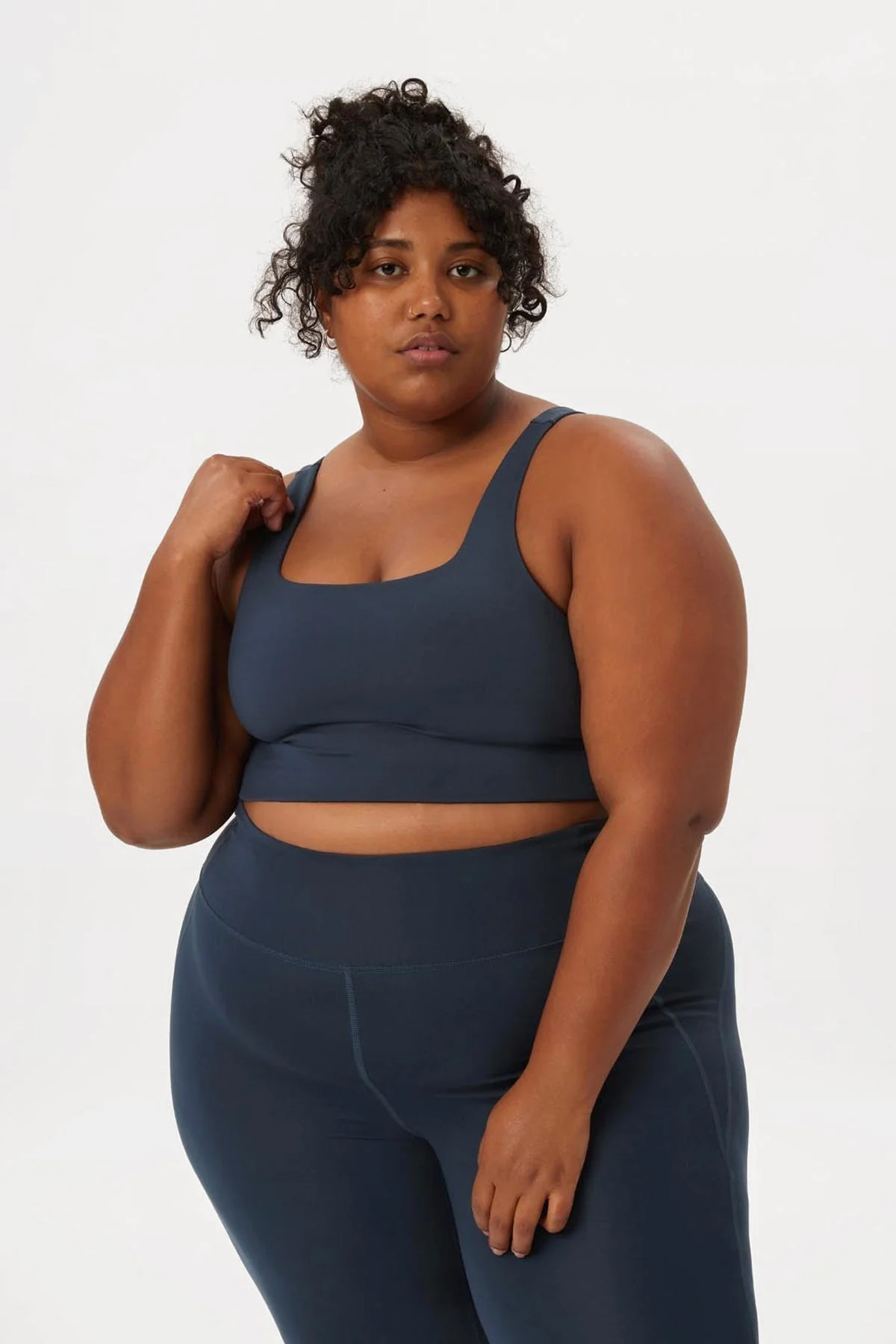 Midnight Tommy Cropped Bra | Girlfriend Collective