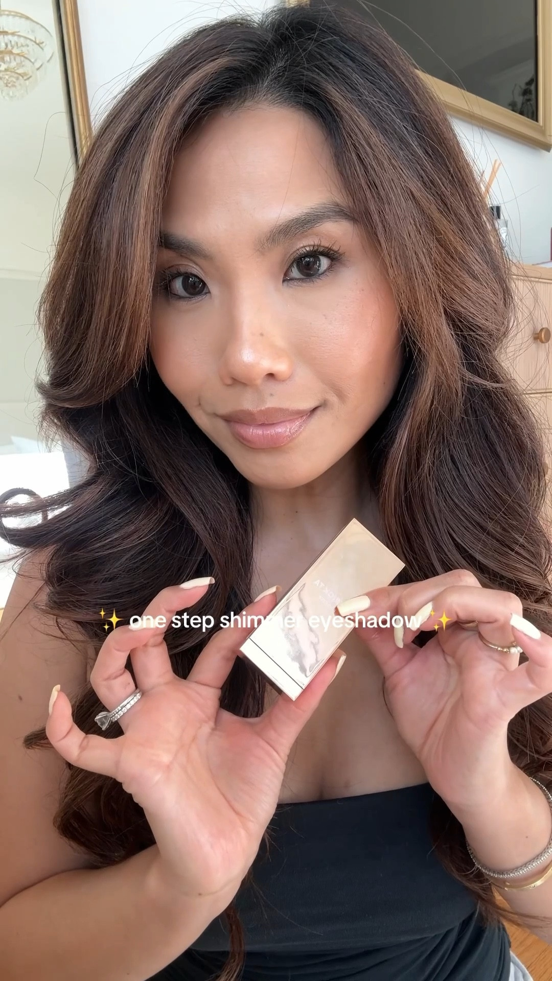 One step shimmer eyeshadow! ✨ shade is “Do you know who I am?"

#LTKBeauty