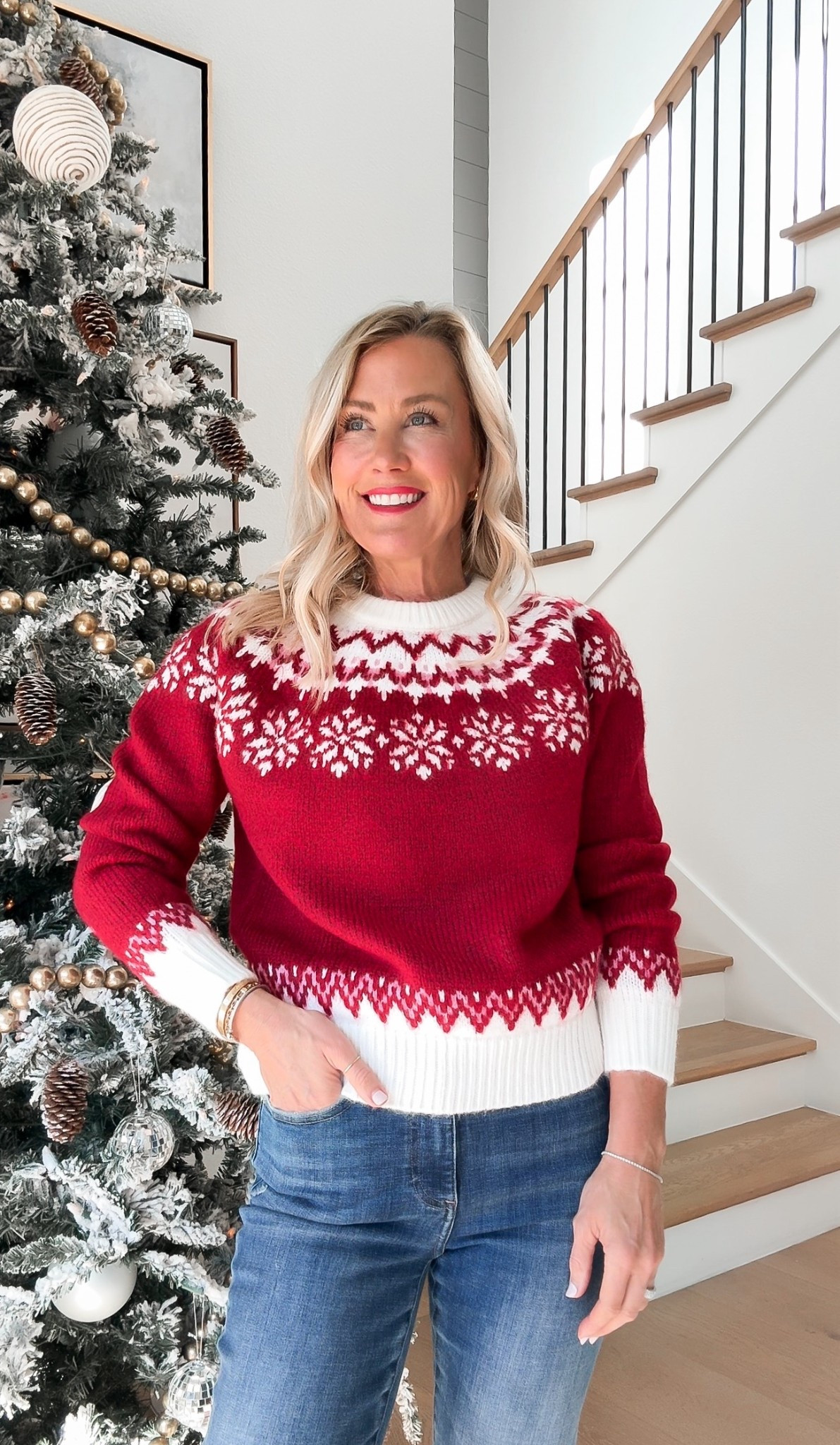 Love this timeless look of this pattern! So cozy and perfect for colder weather. Wearing size S

#LTKHoliday #LTKGiftGuide #LTKOver40