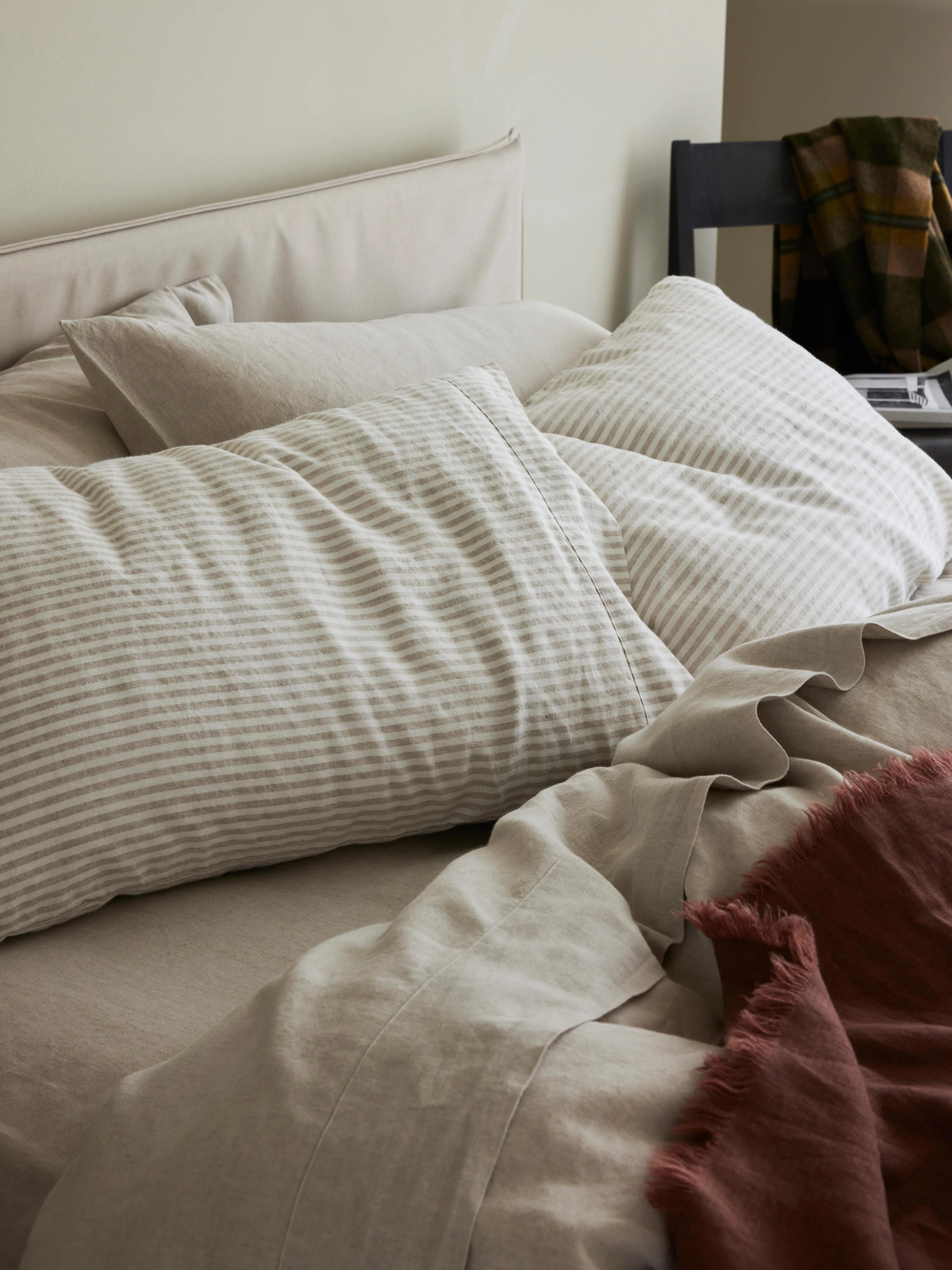Oatmeal Stripe Linen Blend Pillowcase (Pair) | Piglet