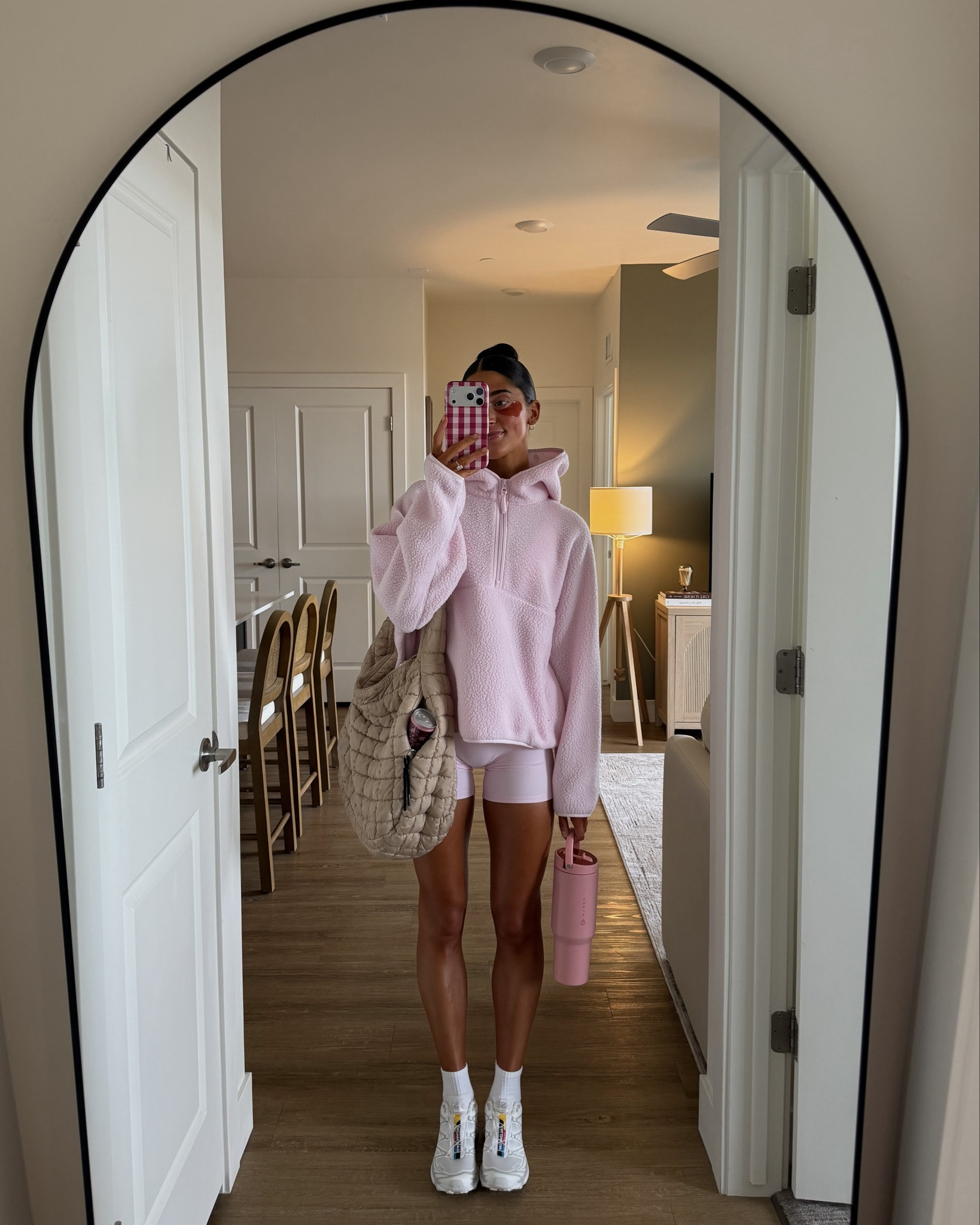 To the gym to walk & then to Pilates! 