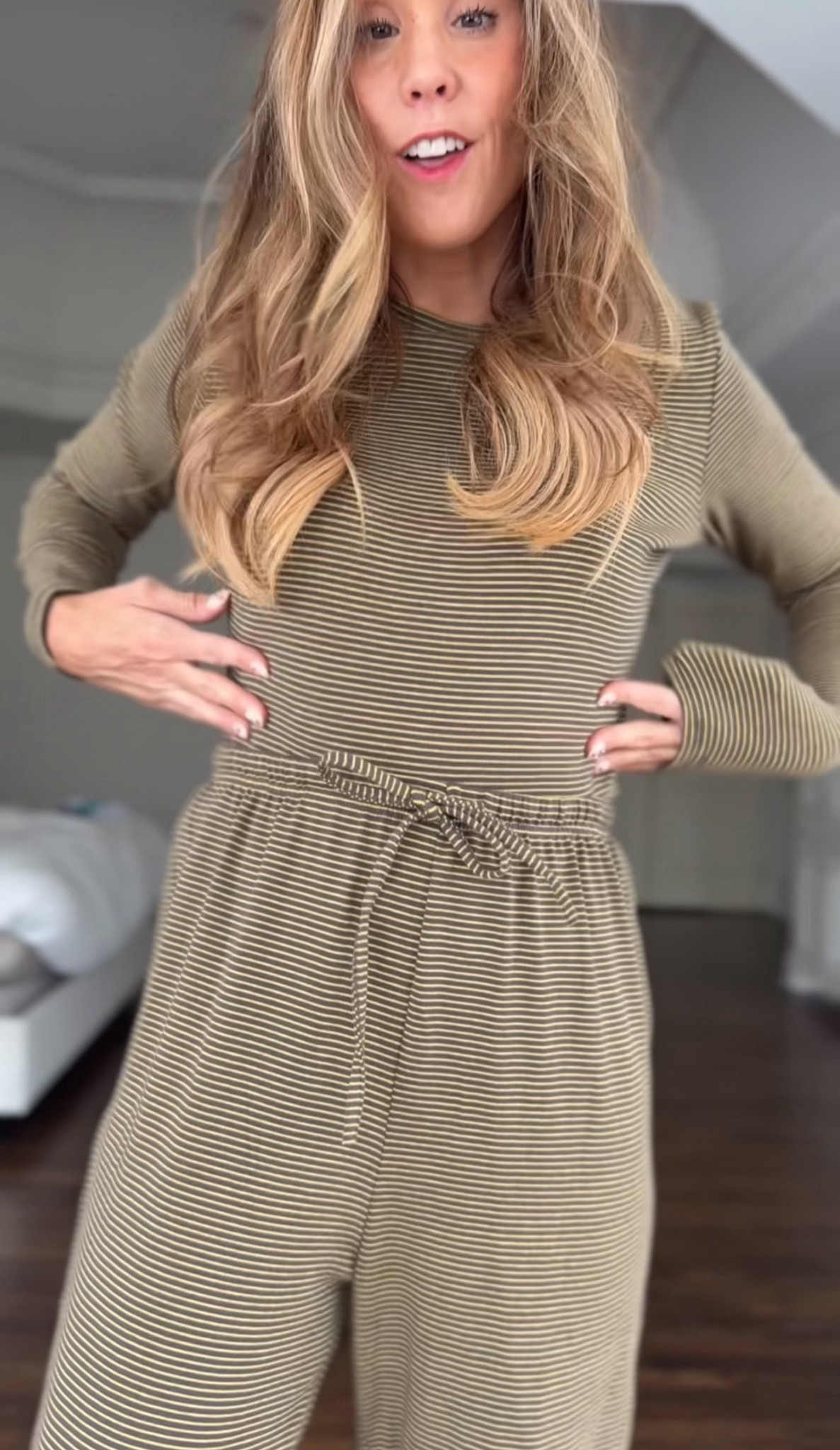 Another lounge set for the collection 👀 With my wardrobe reset, matching sets are a must. They’re comfy, cute, and make you look put together without even trying. Wearing a Medium (coffee + yellow).

#LTKSaleAlert #LTKmomlife #LTKFindsUnder50