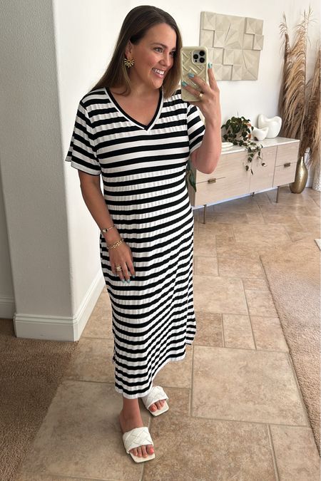 This @walmartfashion striped maxi dress is amazing! #walmartpartner. I’m wearing size Large in everything from todays try on! #walmartfashion 