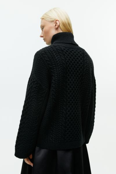Wollen gebreide kabeltrui | H&M (DE, AT, CH, NL, FI)