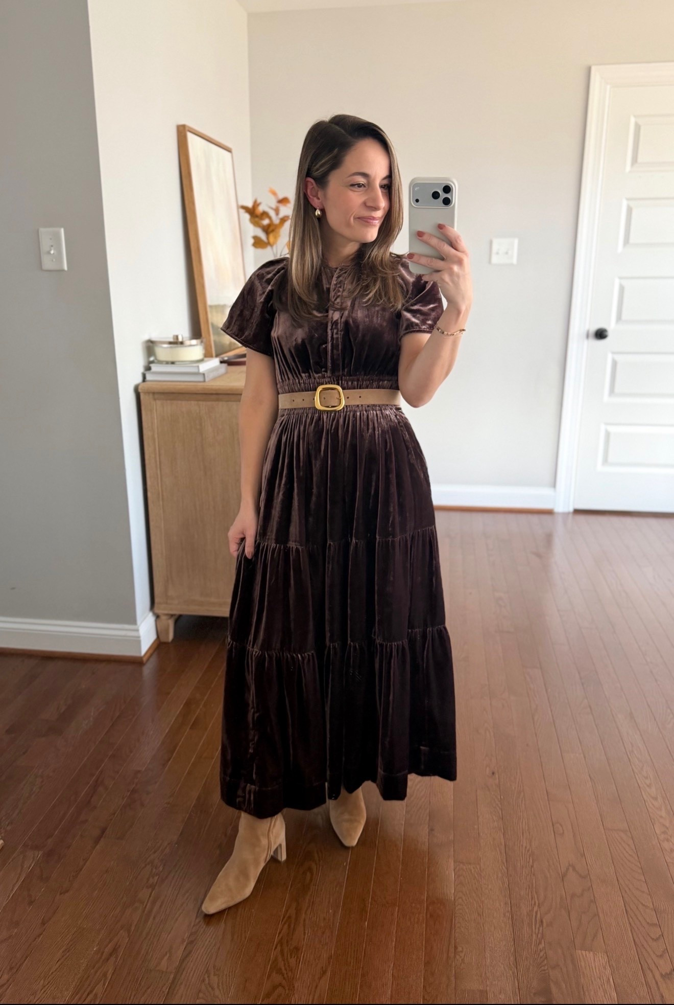 The velvet somerset dress has returned for another season! I think this one is beautiful for fall family photos. 

Dress (Anthropologie): petite xxs 
Boots (Sam Edelman): true to size / 15” shaft height on a size 5 

For size comparison, I’m 4’10” 105lbs. My measurements are 32”, 24”, 36”. I typically wear petite xxs/00/24 and have a 25” ankle inseam and a 27.5-28” full length inseam.
