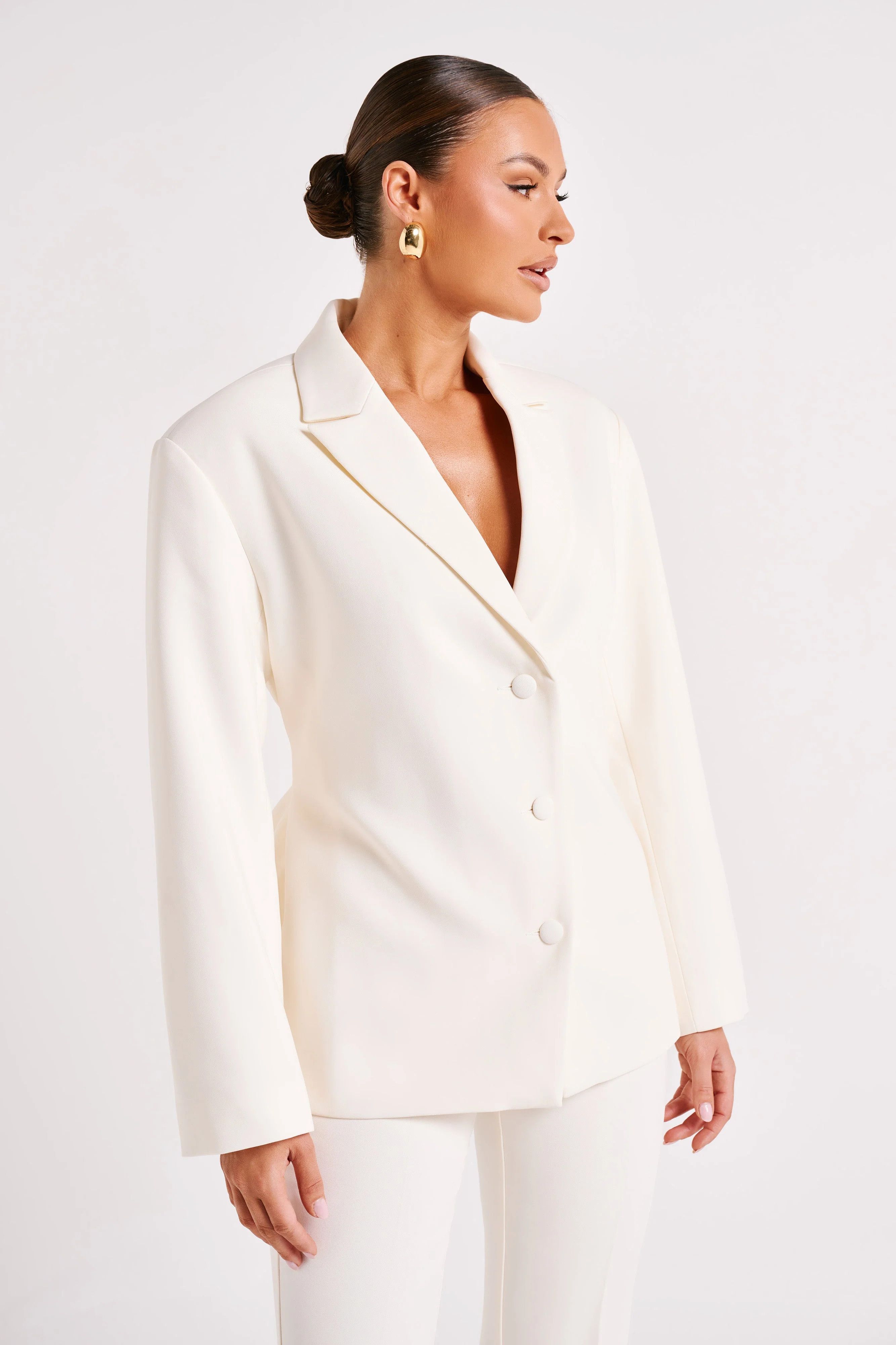 Addie Suiting Blazer - Ivory | MESHKI US