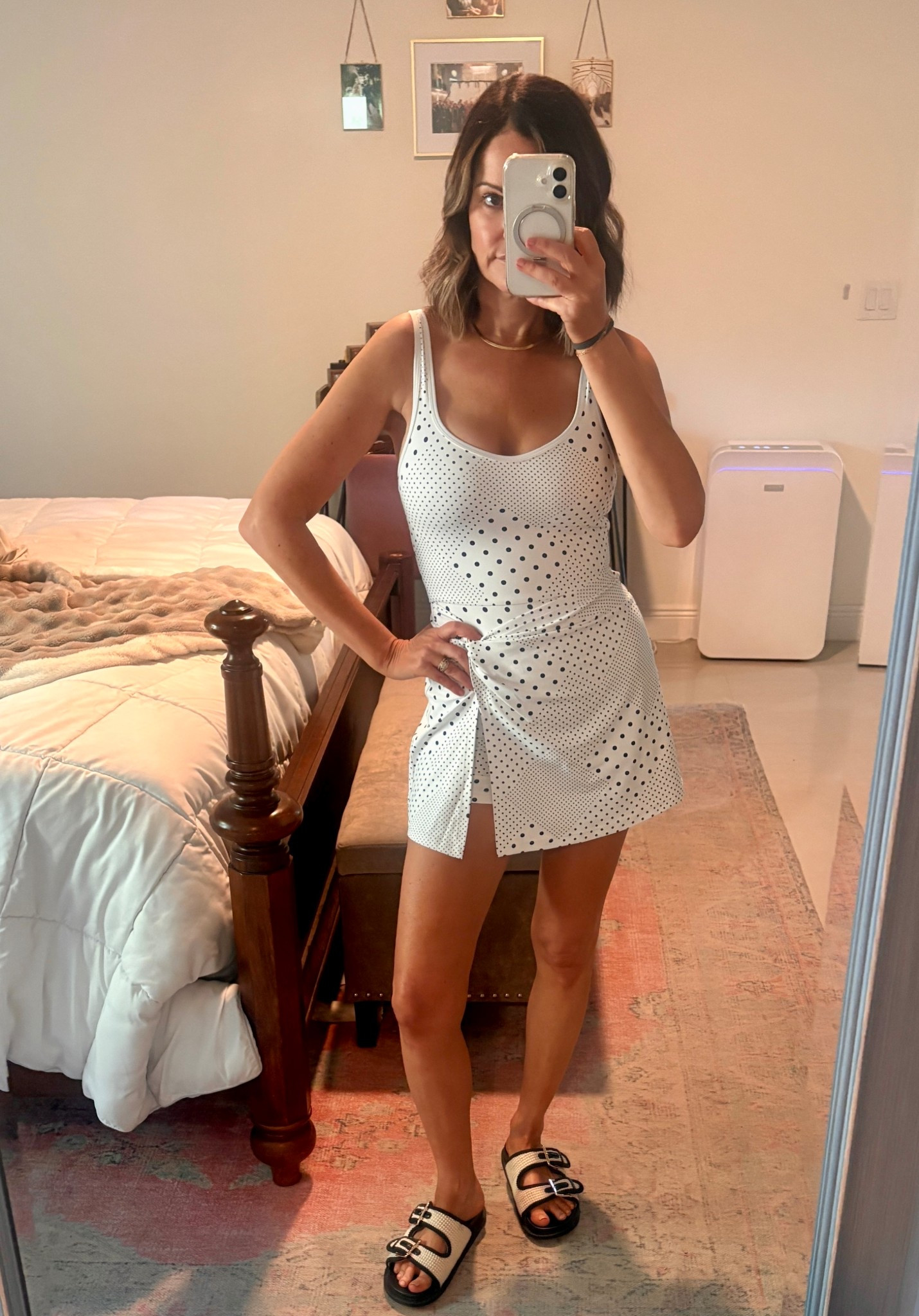 The cutest and most comfy throw and go for the Summer🤍 No bra or undies needed🙌