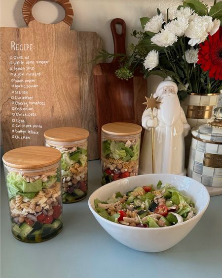 The best to go salad!

To go lunch, salad prep, lunch prep, lunch recipes, lunch ideas, lunch inspo, lunches, easy lunches, chopper, cooking gadgets