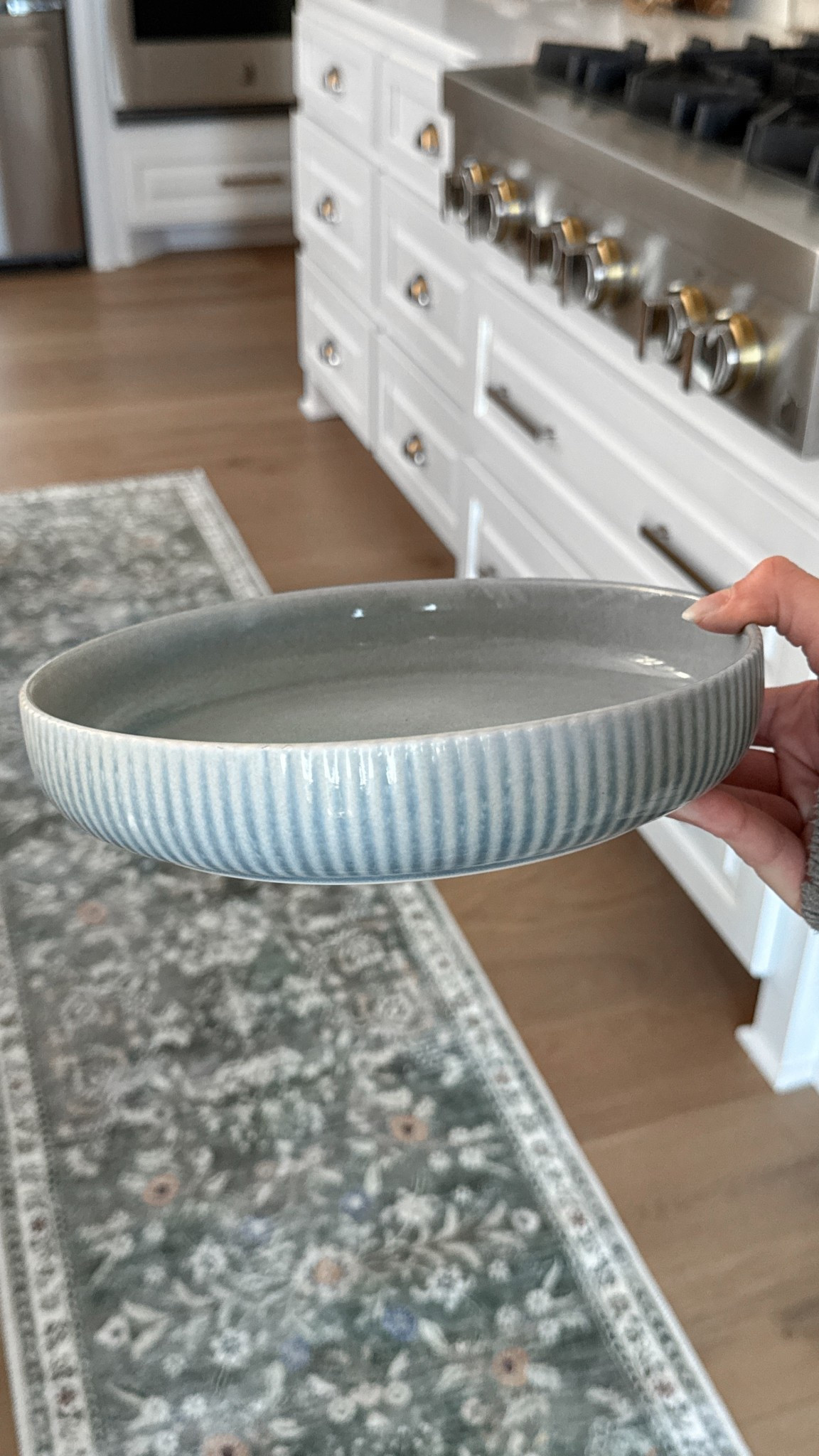 I have been eyeing these beautiful plate bowls in this color and I am so happy I finally got them! The prettiest sky blue bowls for spring and summer!

Amazon home, amazon finds, kitchen decor, kitchen finds, amazon kitchen

#LTKHome