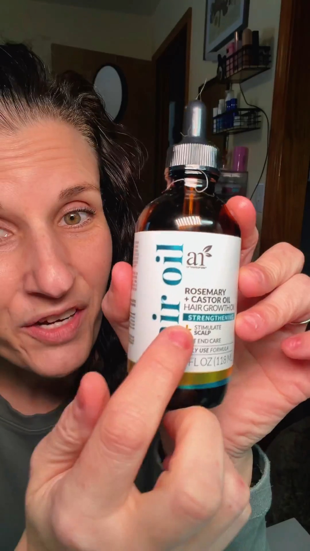 ArtNaturals Rosemary & Castor Oil Hair Growth Oil is a must for scalp care! 

https://www.tiktok.com/t/ZThrsxN16/

#LTKselfcare #LTKBeauty #LTKFindsUnder50