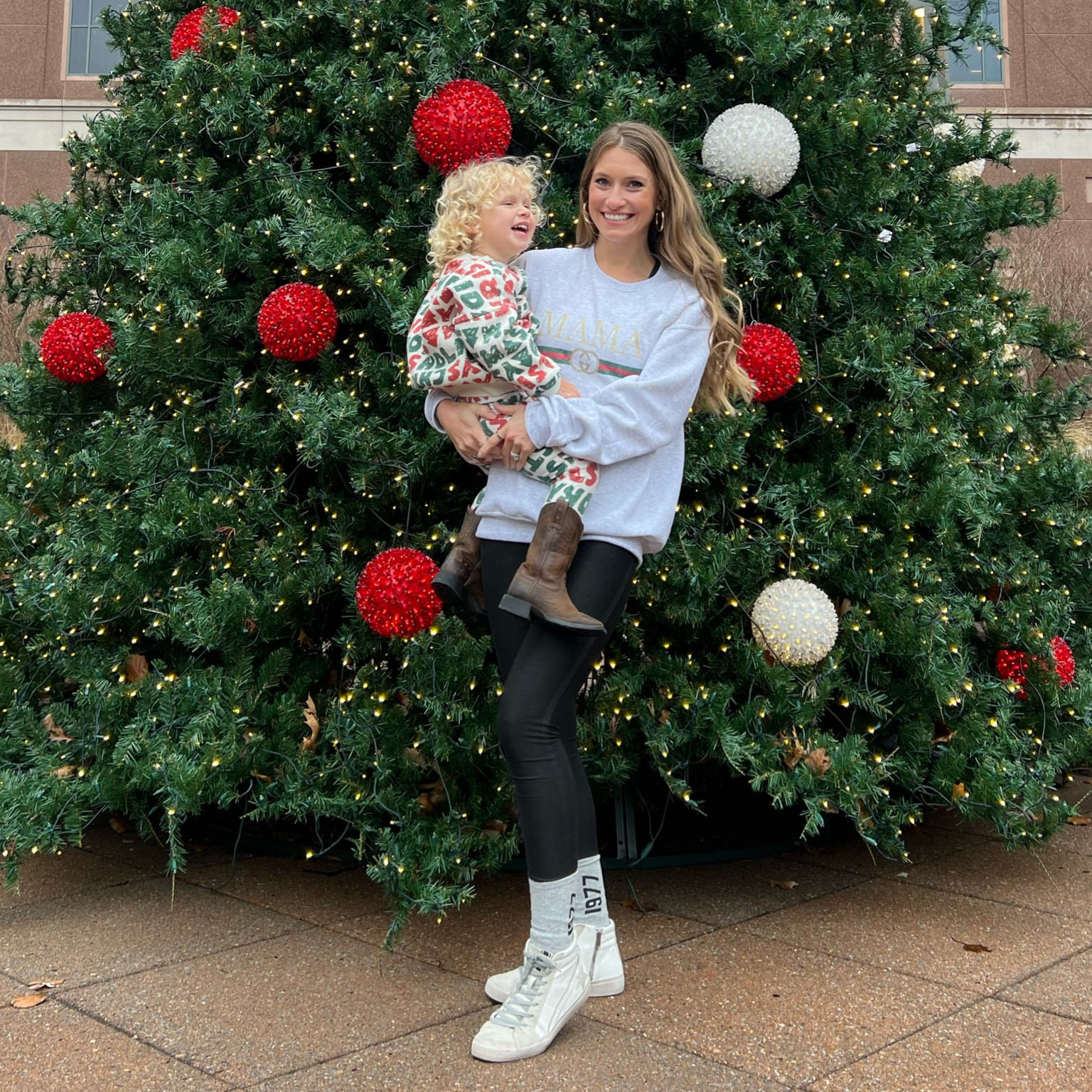 Traveling these holidays? I have the looks for you! 

#LTKkids #LTKfamily