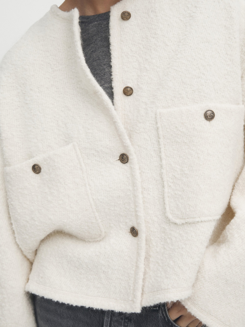 Short drop-shoulder textured jacket | Massimo Dutti US