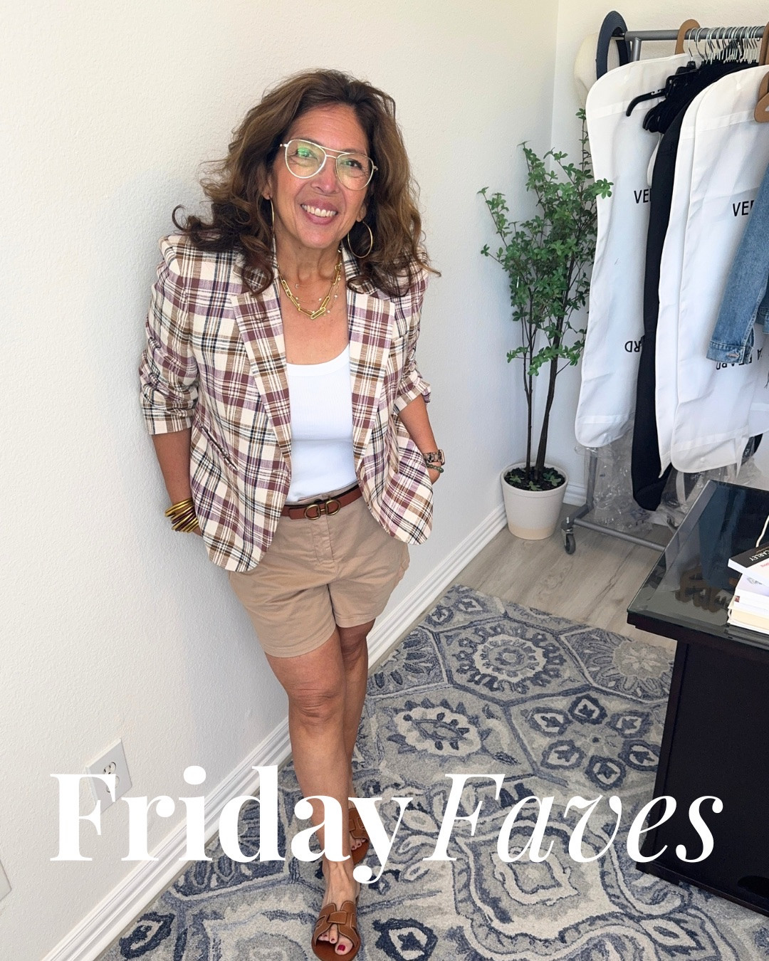 Friday Faves 

Another week, another round of my Friday Faves 🤍 I love sharing pieces I am shopping for clients, buying myself, or sharing with friends. 

Fun tops, earrings, pants, knit, sets, and sandals, perfect for summer days and beyond. 

All the pieces are faves honestly. I’ve linked everything for you so it’s easy to shop.

I’m Elisa, a wardrobe stylist, founder of Turnkey Style, and author of The Style Advantage: I Say What HR Can’t. I work with one on one with professional women as well as leaders and corporate teams so they show up authentically, on brand, and with confidence. 
I’m also a mom of two grown boys, a wife, a post-menopausal woman in business, 5’4”, a size 12/14 on the bottom and L on top. 
I’ve been everything from a size 10–18+, which is why fit, function, and real life always come first.

#LTKSaleAlert #LTKWorkwear #LTKOver40