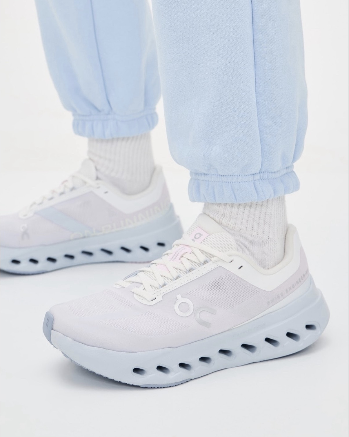 Sneakers


#LTKdayinmylife #LTKmomlife #LTKOver40