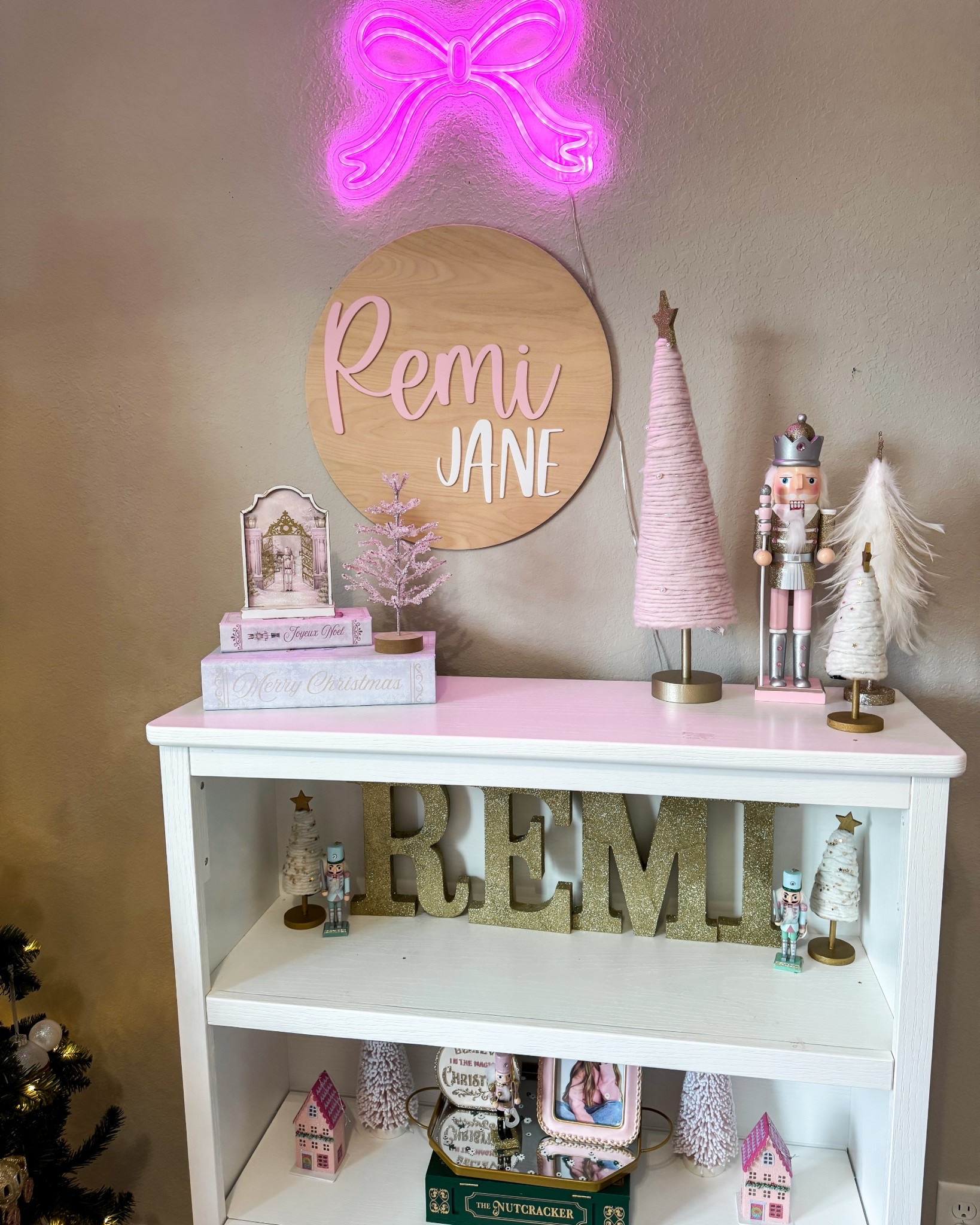 A pink Christmas! 🎄 💗

Holiday decor 

#LTKHoliday #LTKHome #LTKSeasonal