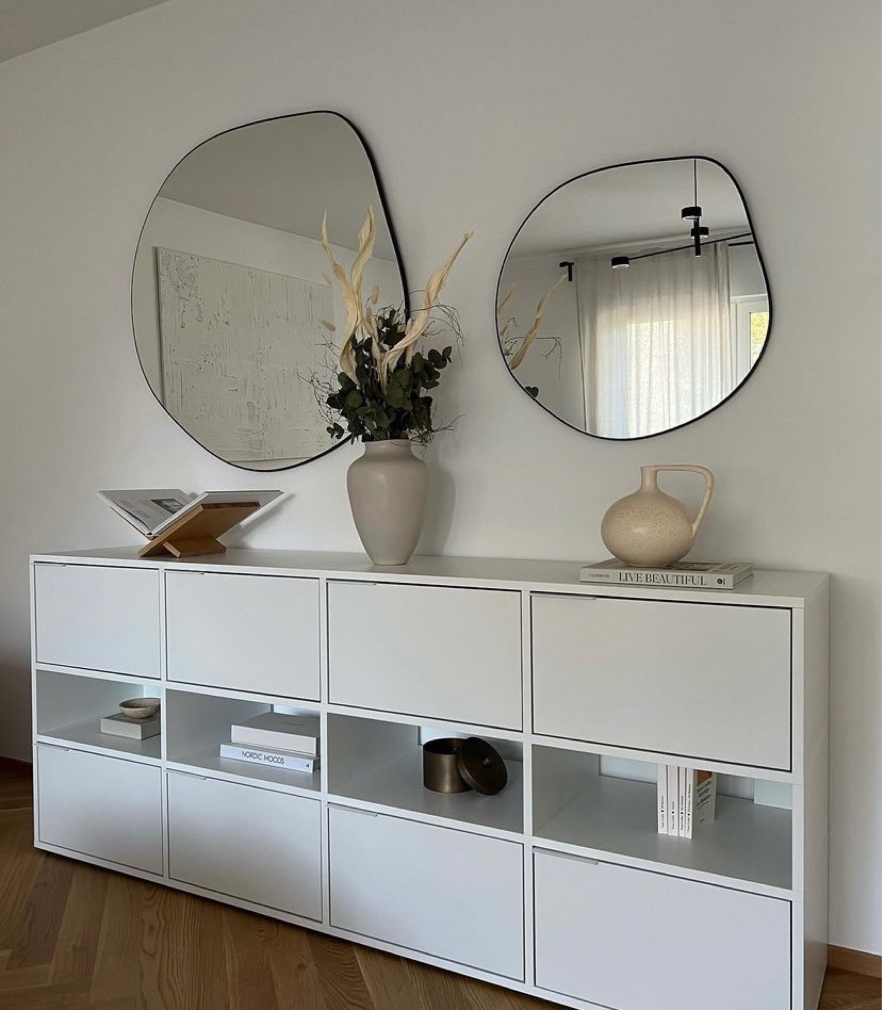 Stylish corner by @m1n.interior 🤍

#LTKfamily #LTKhome #LTKunder100