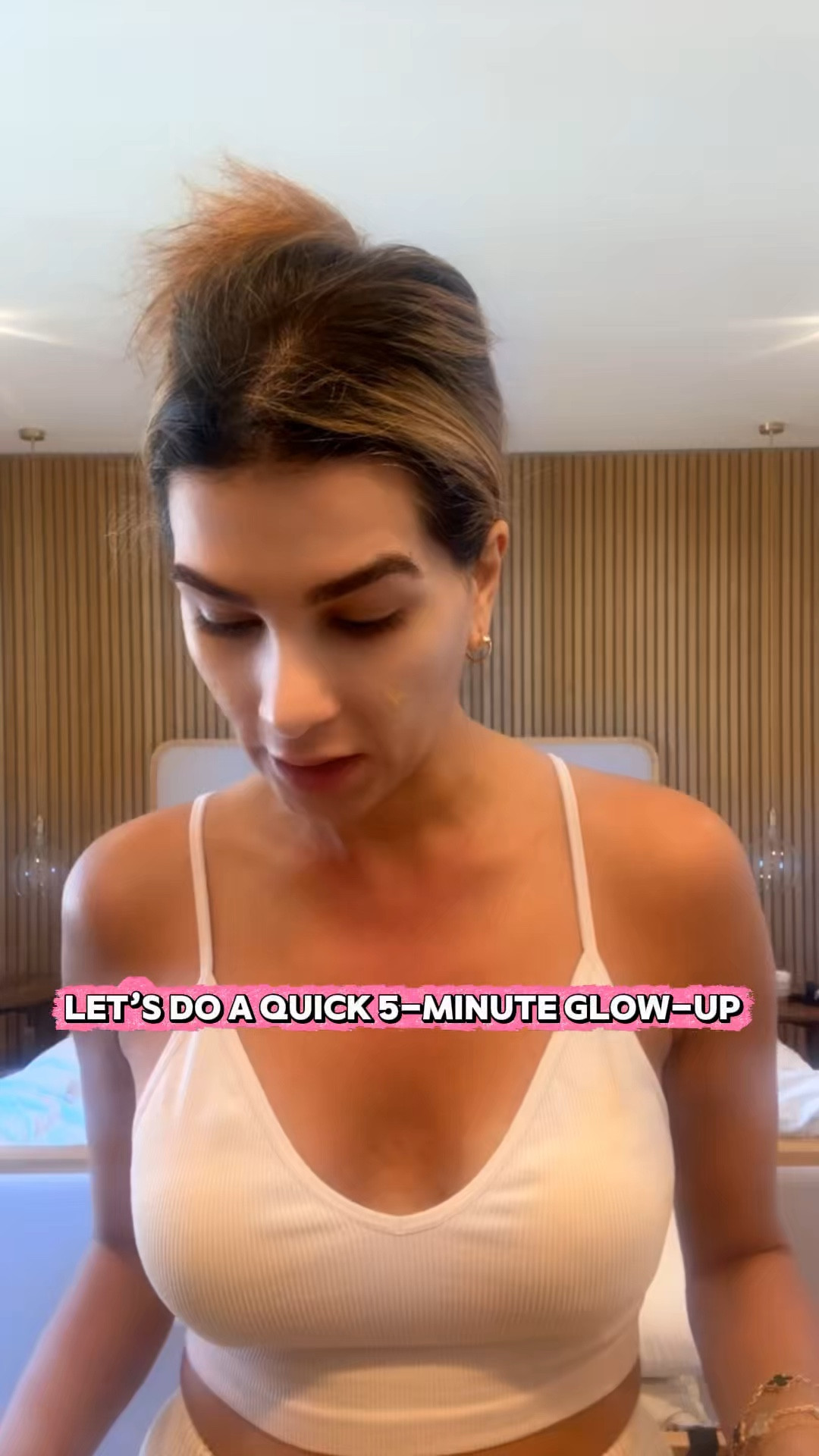 My 5-Minute Glowing Makeup Tutorial

#LTKselfcare #LTKdayinmylife #LTKBeauty