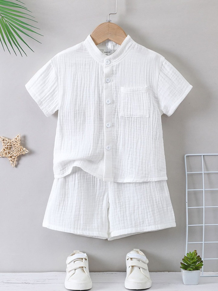 SHEIN Young Boy White Monochrome Vacation Minimalist Casual Set With Stand Collar And Regular Sle... | SHEIN