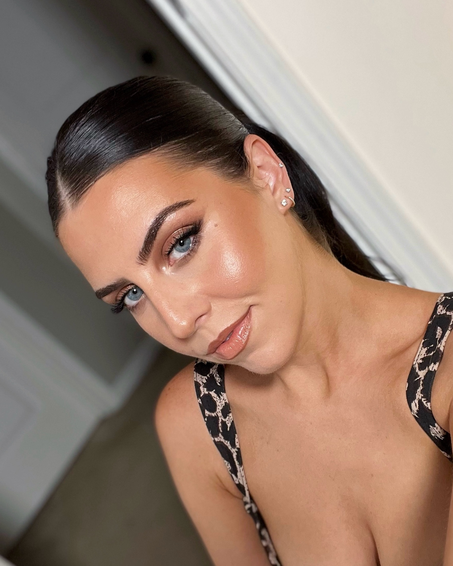 Glowing summer makeup ✨

#LTKStyleTip #LTKBeauty