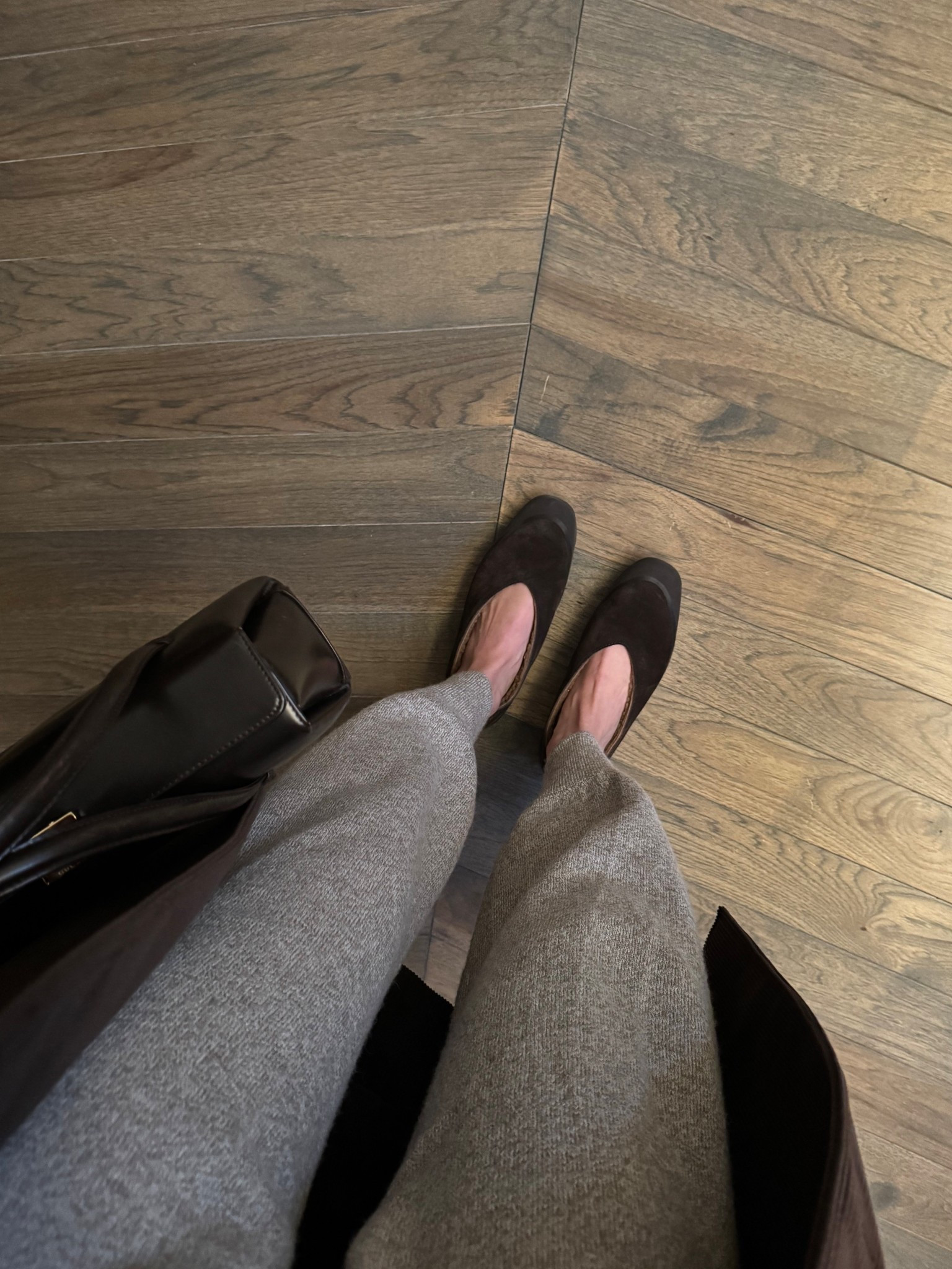 Went up half a size in the flats

#LTKgrwm #LTKootd #LTKSeasonal