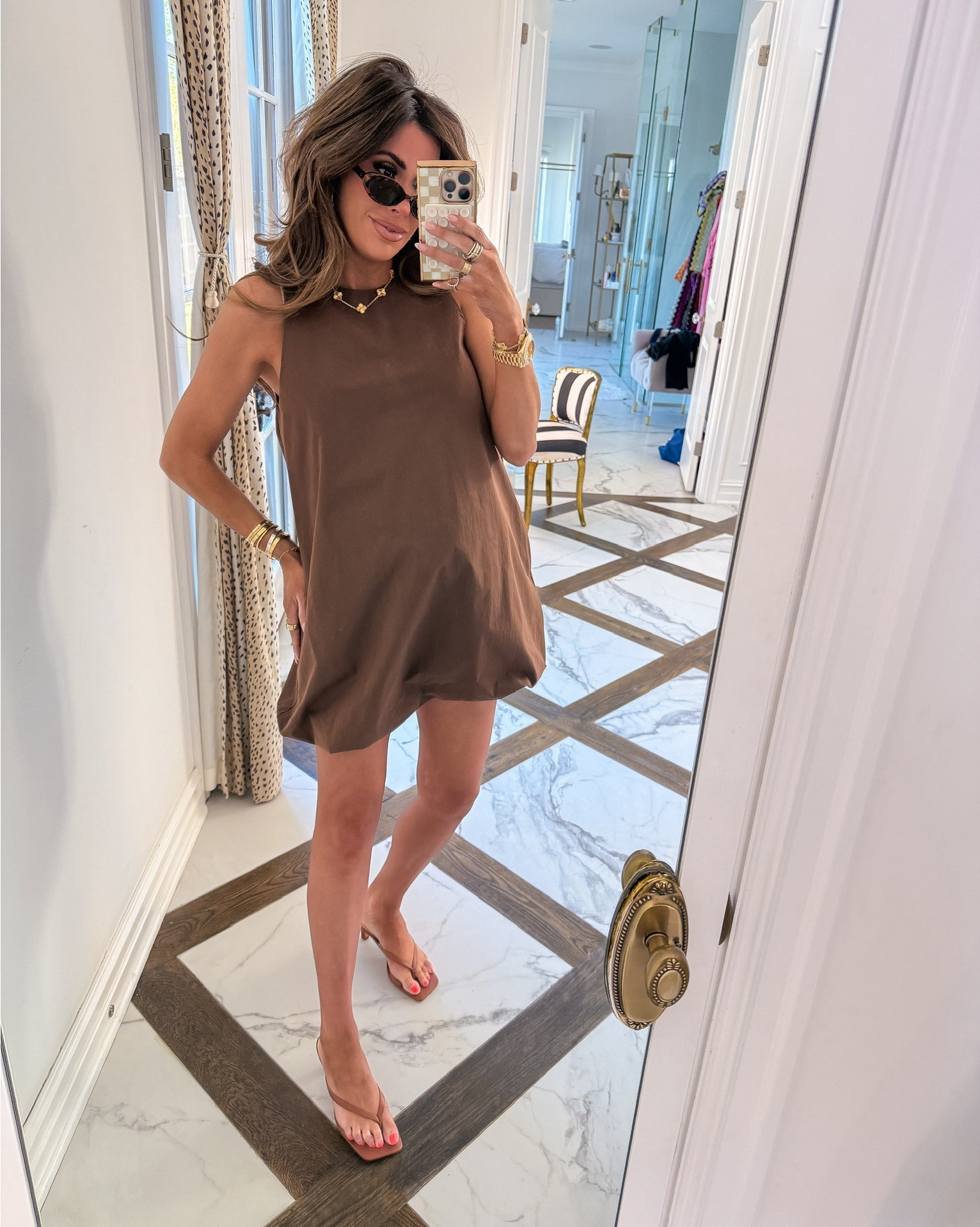 Wearing a size medium in this brown bubble hem / balloon mini dress! 

Brown dress, Bubble hem dress, Balloon dress, Zara finds, Zara fashion, Spring outfits, Spring dresses, Preppy outfits, Western Outfit, Teacher outfit, Vacation outfits, Emily Ann Gemma

#LTKdayinmylife #LTKmomlife #LTKootd