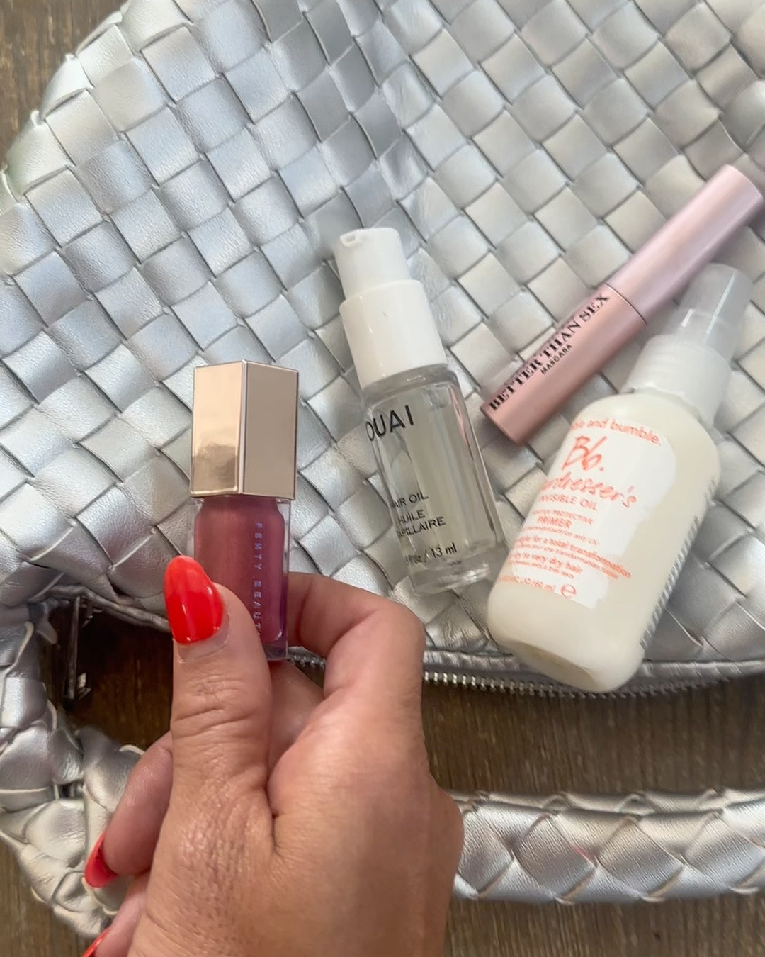 Comment SHOP below to receive a DM with the link to shop this post on my LTK ⬇ https://liketk.it/4OK4j

#targetpartner Quick trip? New look? @Ulta Beauty at @Target has you covered! Grab trial sizes of your fave makeup and beauty brands while you’re picking up your essentials. It’s never been easier to refresh your style on the go!

#target #targetpartner #ad #Targetstyle  
