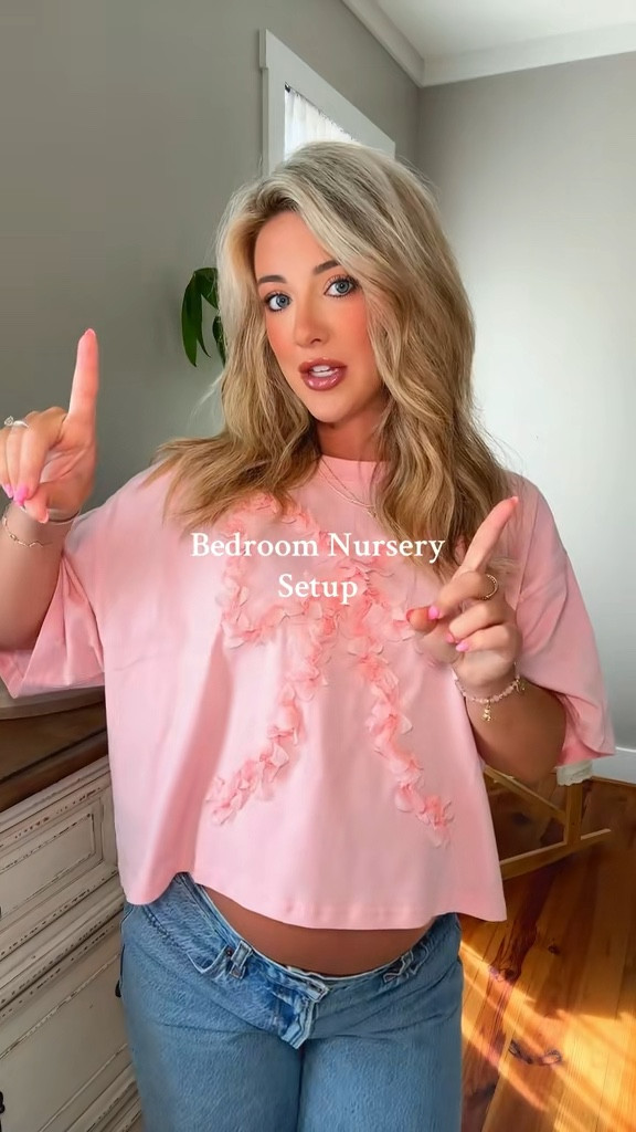 Shirt, cropped tshirt 

#LTKBump #LTKFindsUnder100 #LTKSummerEdit