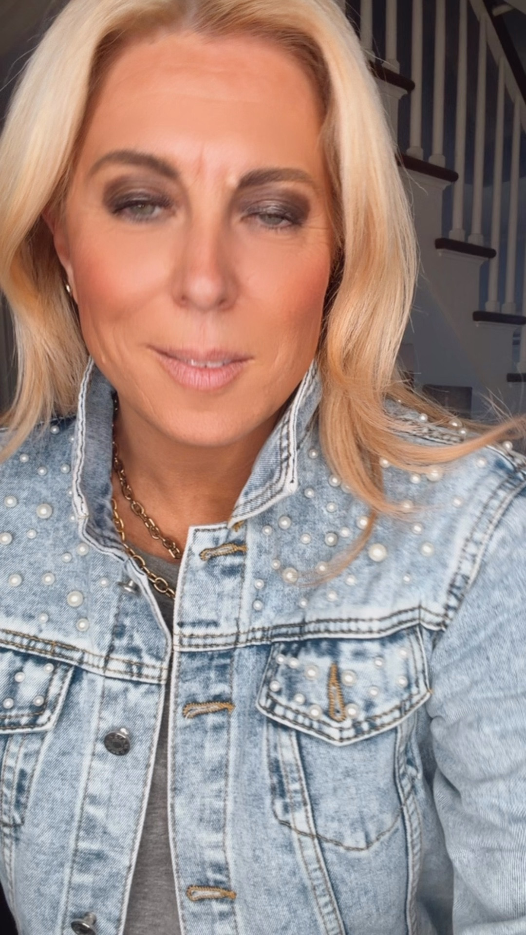 Cutest jacket for the spring! This denim jacket with the pearl embellishment is beautiful.

#LTKootd