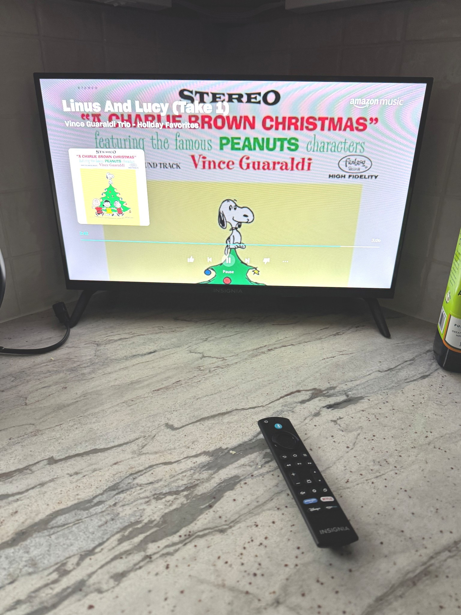 ⭐️My Kitchen TV
INSIGNIA 24" Class F40 Series LED Full HD Smart Fire TV, Voice Remote with Alexa, Stream Live TV Without Cable

#LTKFamily #LTKFindsUnder100 #LTKHome