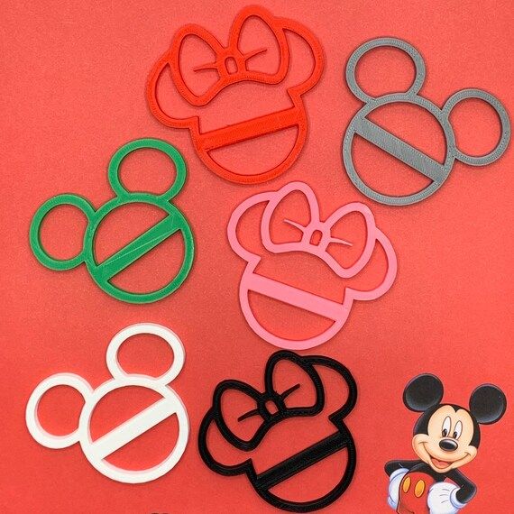 Minnie Mouse / Mickey Mouse T-shirt Clip Slides - Etsy | Etsy (US)