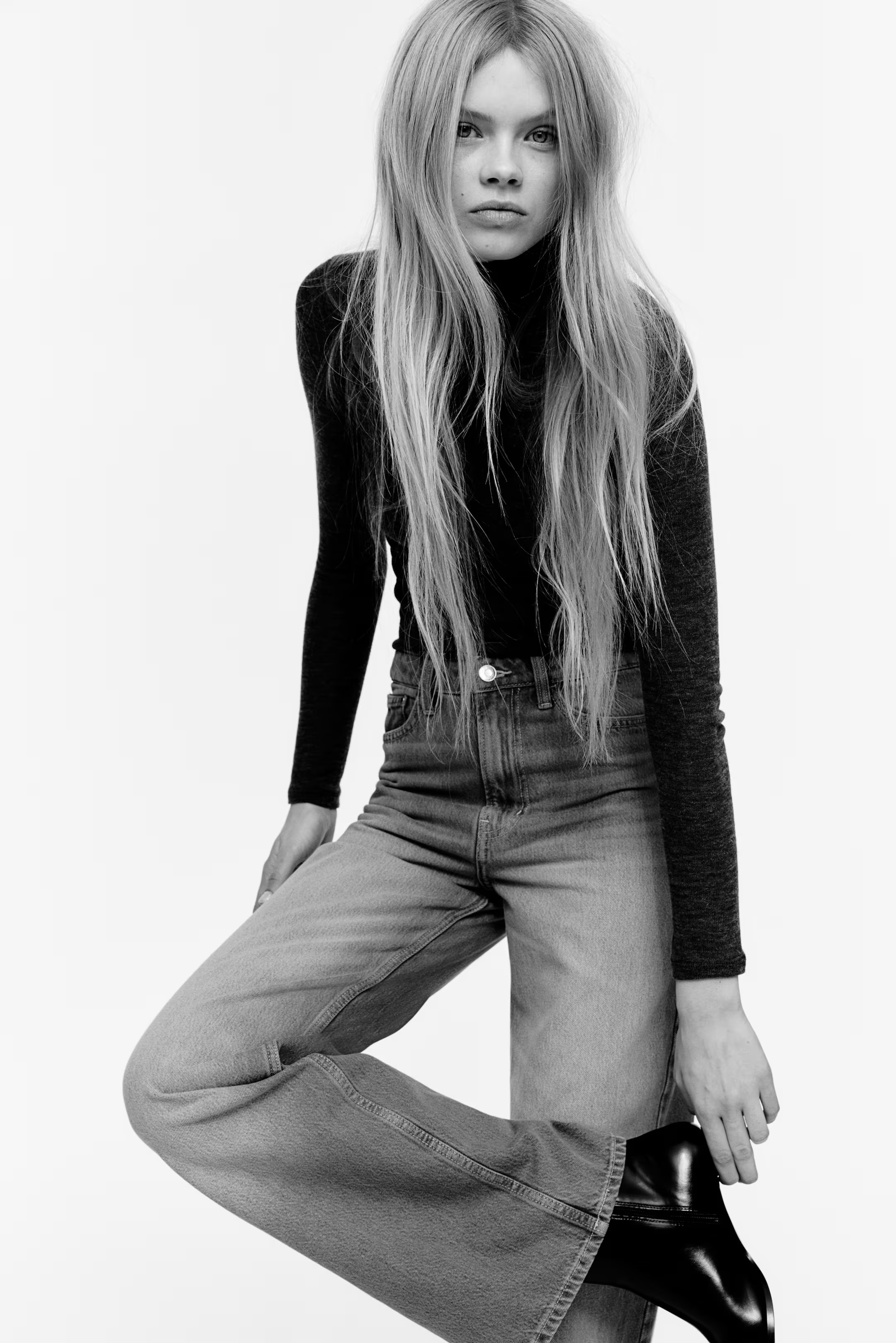 Wide Ultra High Jeans | H&M (UK, MY, IN, SG, PH, TW, HK)