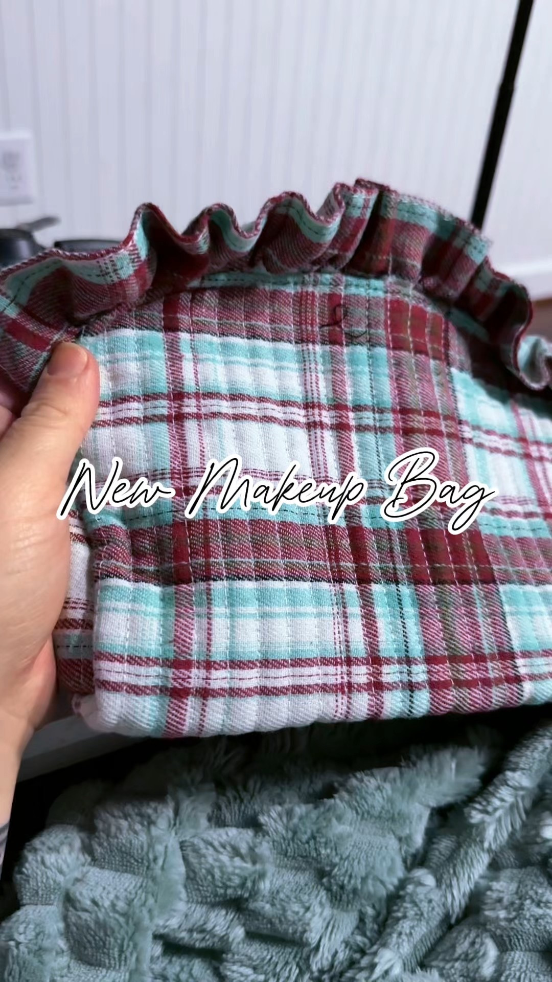 New makeup bag!🤍

#LTKSaleAlert #LTKBeauty #LTKFindsUnder50