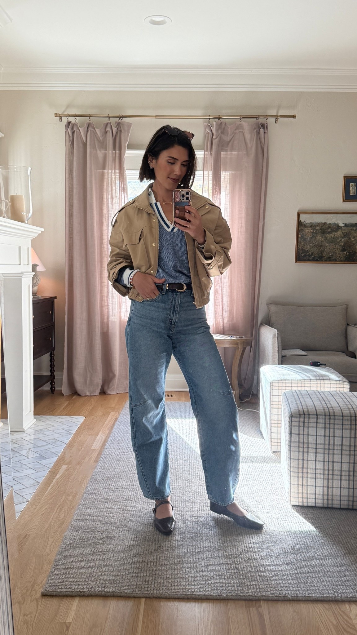 I’m 5’9 wearing:
Sweater size M
Jacket size S (runs oversized)
Jeans size 25
