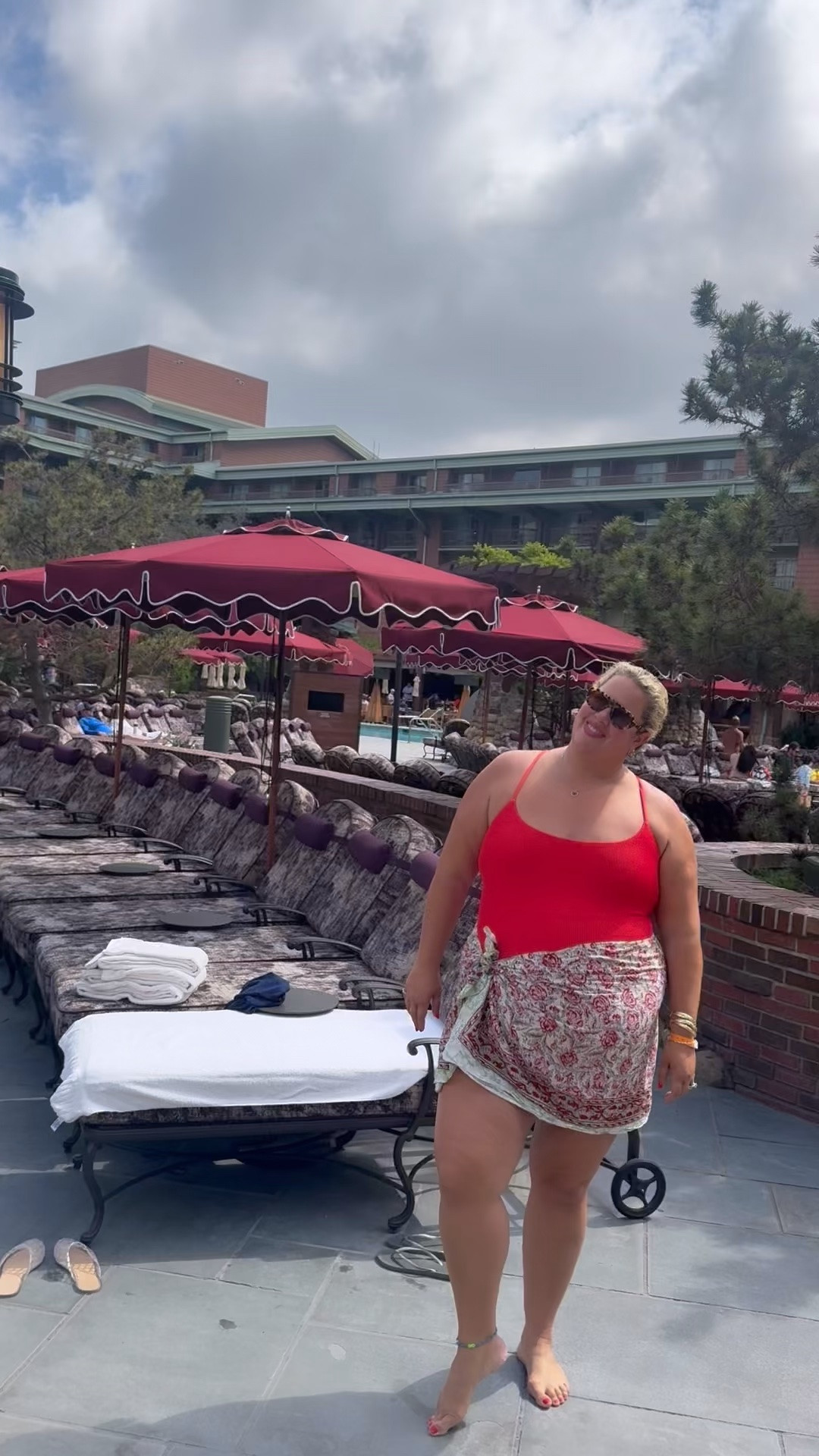 My sarong song! Been singing it for five years+ now - these are the best! Don’t try and use another seller - it’s this exact link. So many good colorways. Price and quality cannot be beat. Don’t be caught without one. 

Comment ‘shop’ for the link!