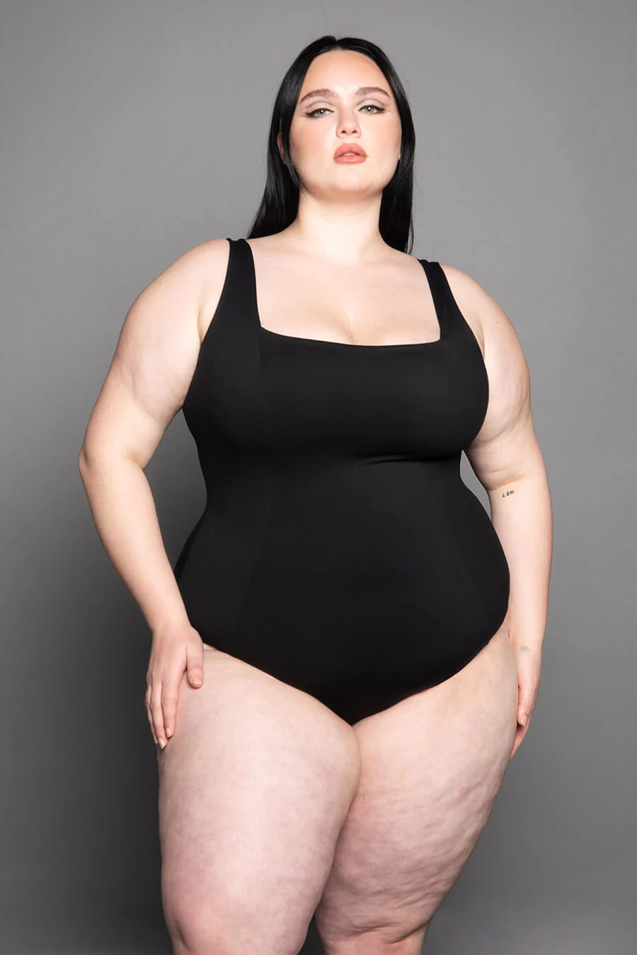 Squarey - Black | TA3