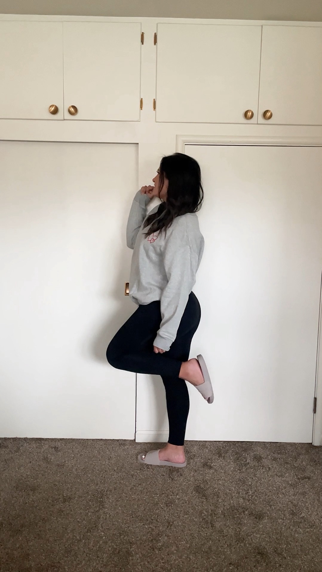 { Casual Midsize Style Inspo, featuring the Honeylove Leggings 2.0. *You can use code BETHANYPETE to save on all Honeylove pieces ❥

• Honeylove Leggings 2.0 in Jet Black - M 
• Abercrombie YPB neoKNIT Legging-Friendly Full-Zip Hoodie in Onyx - M 
• All In Motion Makenna Slide Sandals in Taupe - 9 
• aerie UNREAL Sweater in Heathered Fawn - M
• UGG Ultra Mini Platforms in Chestnut - 8 
• Universal Thread Bubble Hem Sweatshirt in Gray - XXL 

Modern Rez Girl Aesthetic . Native American Content Creator } 

#LTKVideo #LTKmidsize #LTKstyletip