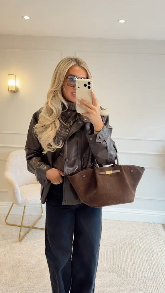 The perfect autumn outfit 🤎

Knitwear, leather jacket, chocolate brown, wide leg jeans, new in

#LTKuk #LTKautumn #LTKstyletip