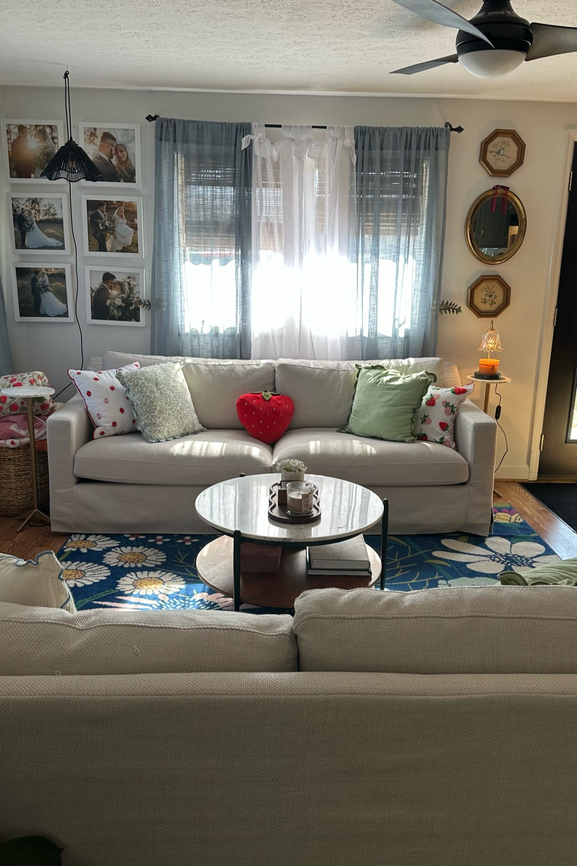 Linen Couches, stunning and a dupe for very expensive couches! Love these! 


#mytexashouse #linencouch

#LTKHome