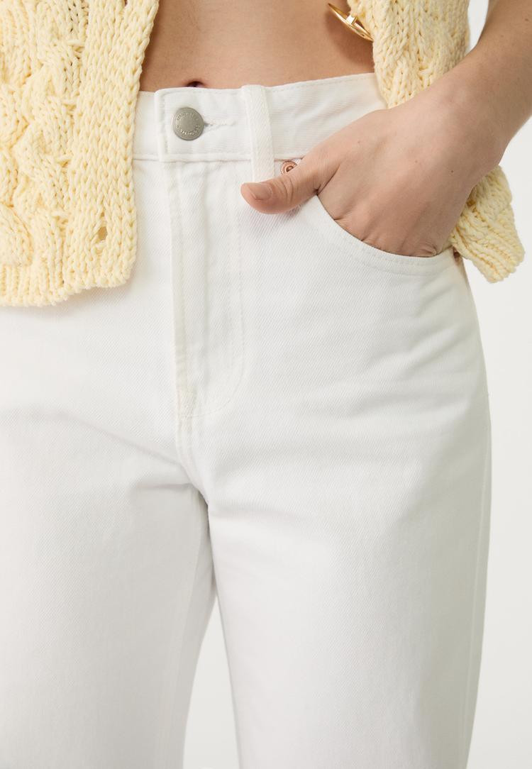 D92 straight wide jeans | Stradivarius (UK)