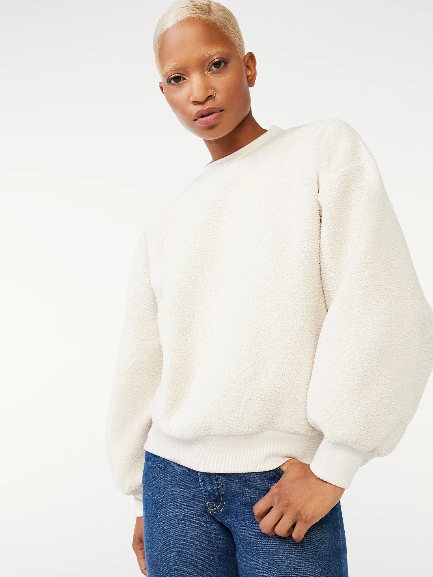 Free Assembly Women's Teddy Fleece Crewneck Sweatshirt - Walmart.com | Walmart (US)