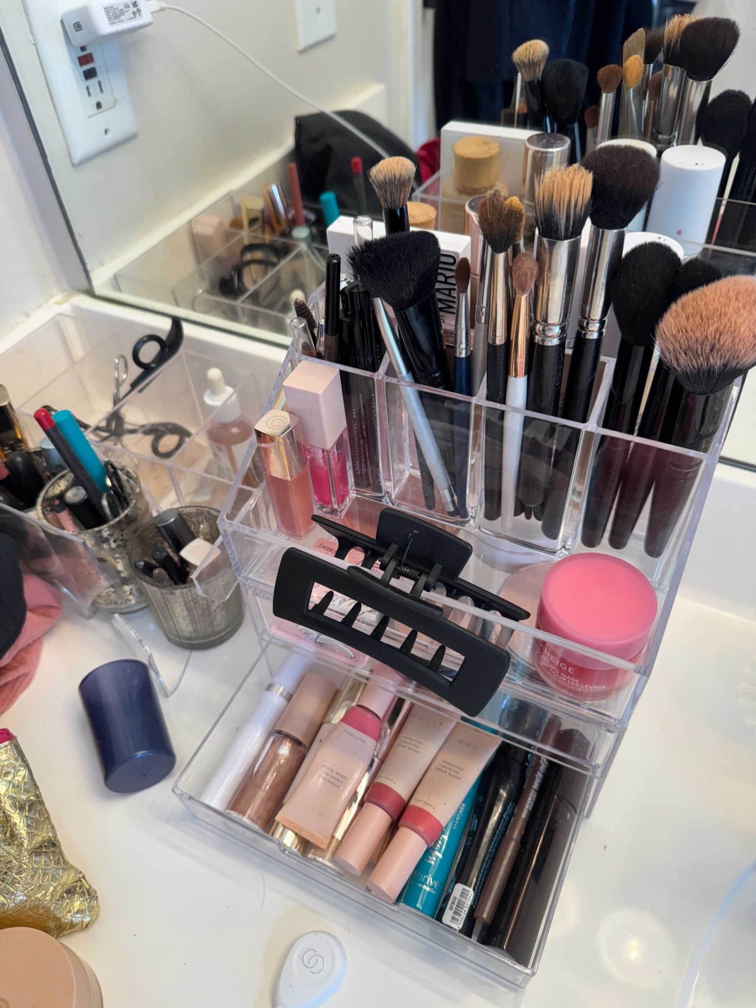 Moving into my new makeup organizer 😍

#LTKBeauty