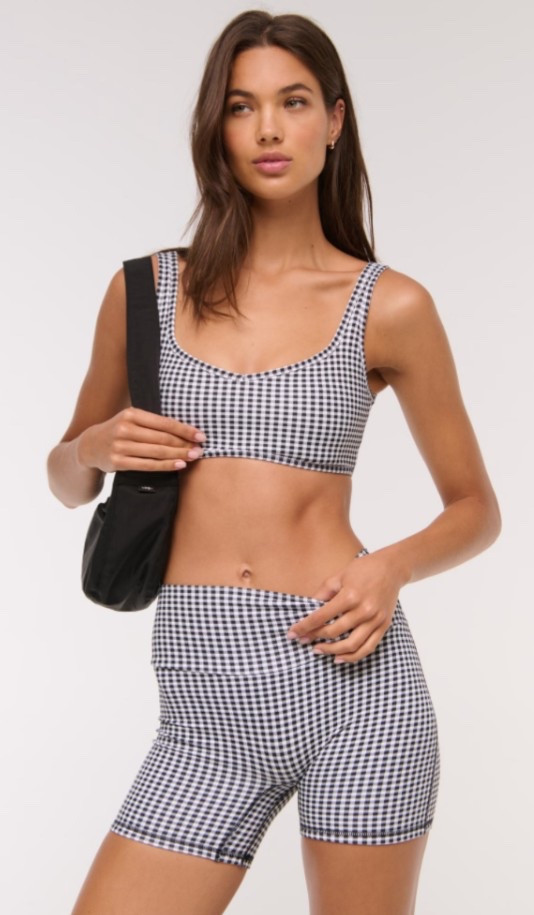 This Abercrombie setttttt 🖤🖤🖤

#LTKFindsUnder50 #LTKActive #LTKPetite