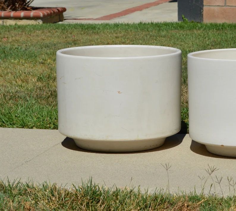Vintage Gainey Ceramics Matte White C-17 Cylinder Planter - LaVerne California Mid-Century Modern | Etsy (US)