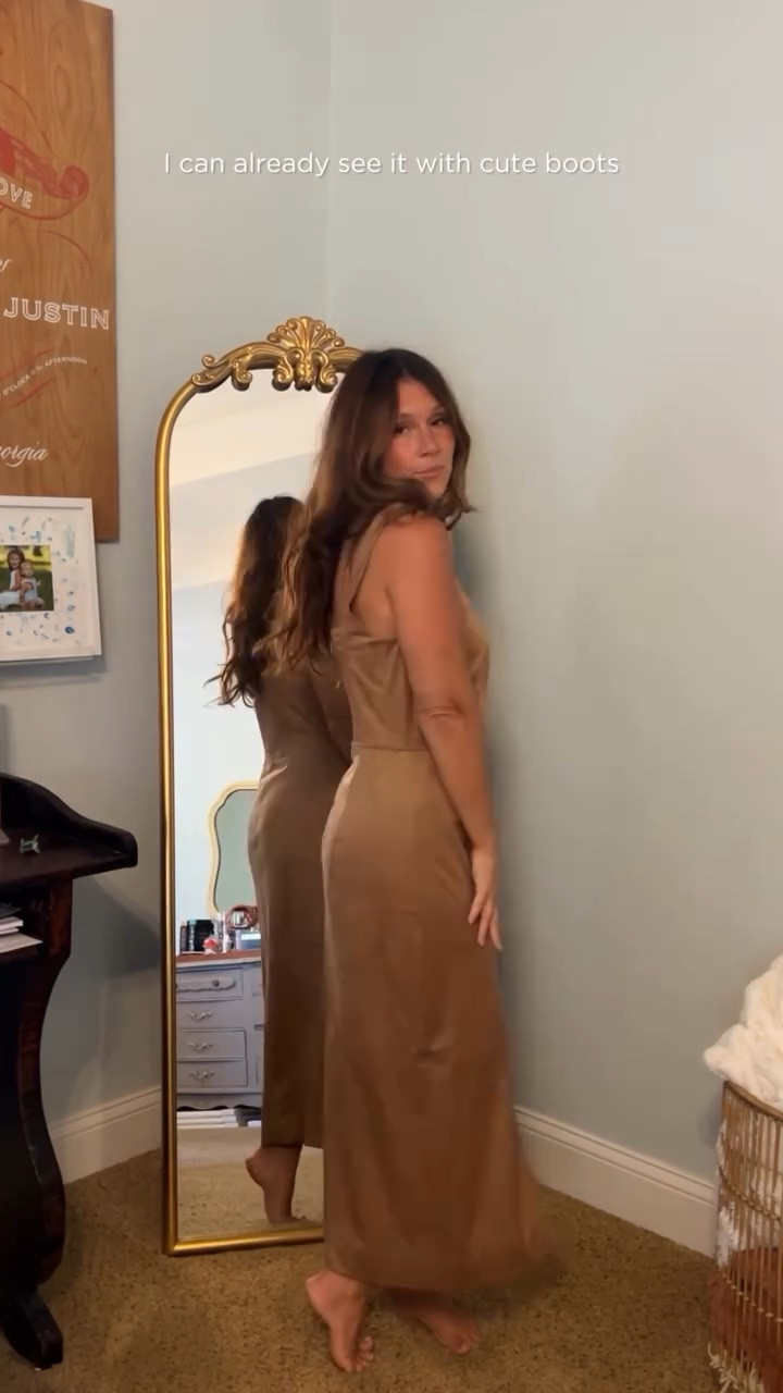 Target try-on time 🎯 Help me decide what to keep and return! Drop your votes below 👇🏽 and comment “Fall Haul” to shop these finds!