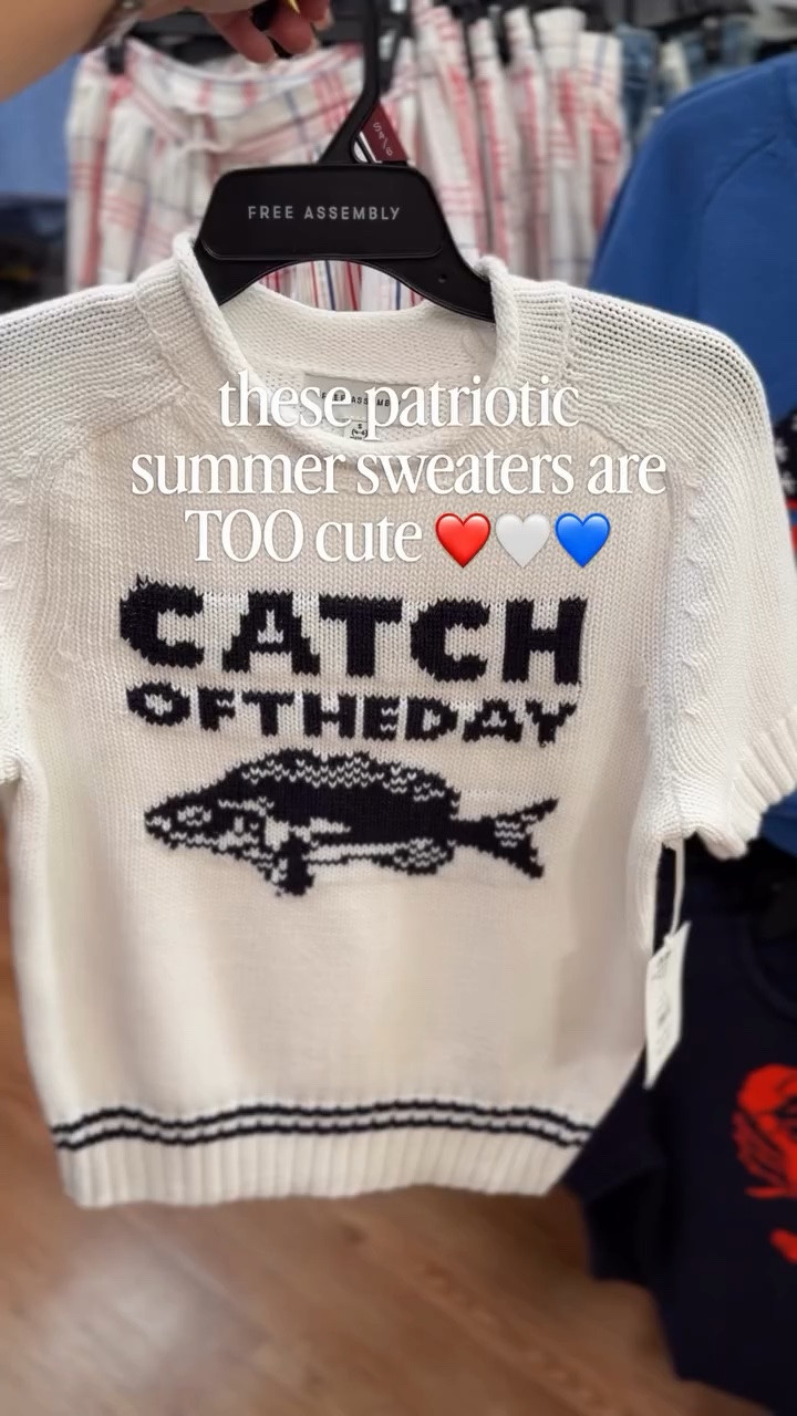 These Americana-inspired sweaters are giving effortless summer coastal vibes ❤️🤍💙 The sailboat, lobster, and flag details are SO cute and the plaid midi skirt completes the whole look perfectly. Which sweater would you pick?! 👇🏼 

#walmartfinds #walmartfashion #americanastyle #coastalgirlstyle #summerfashion