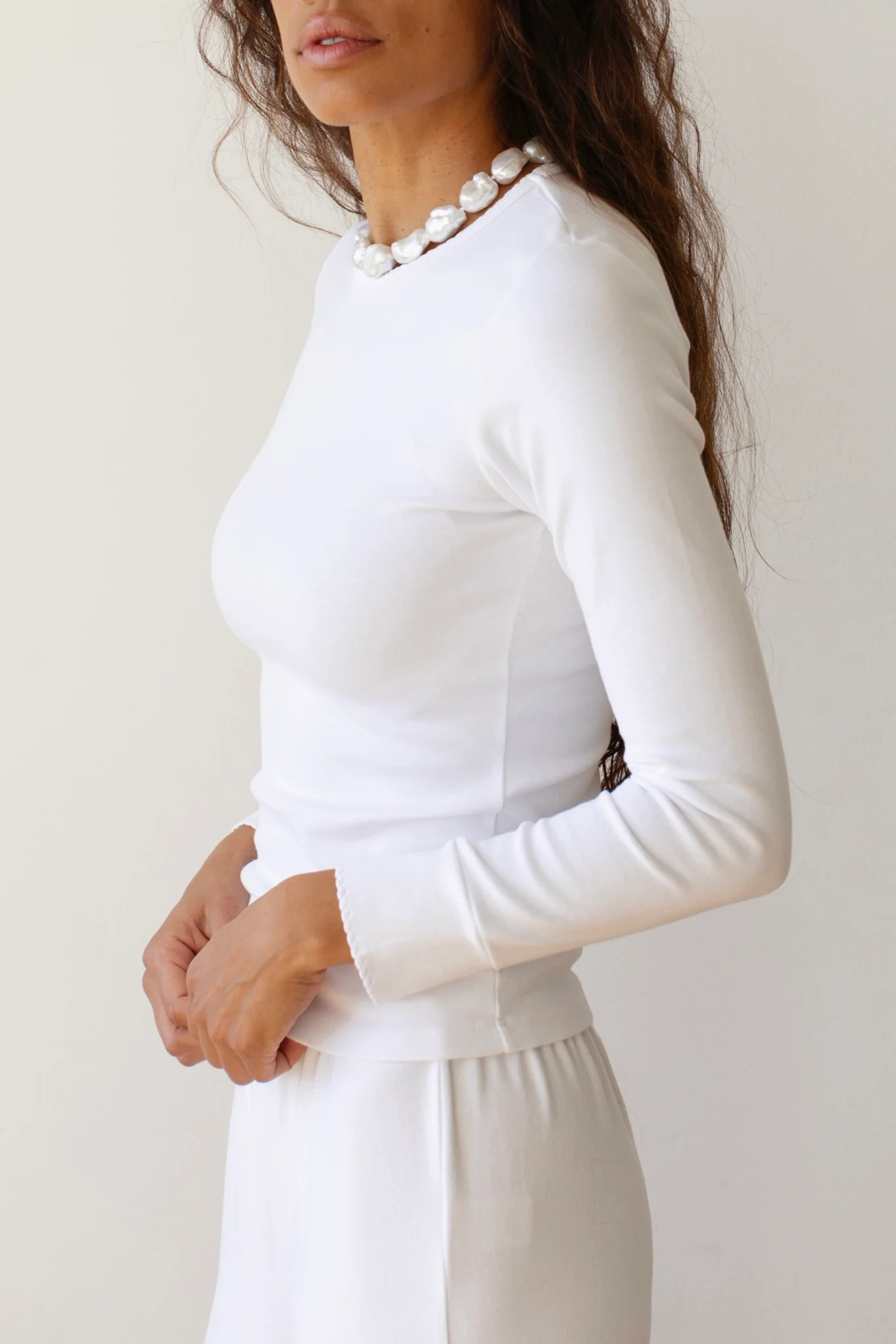 The Baby Rib Scallop Long Sleeve | DONNI.