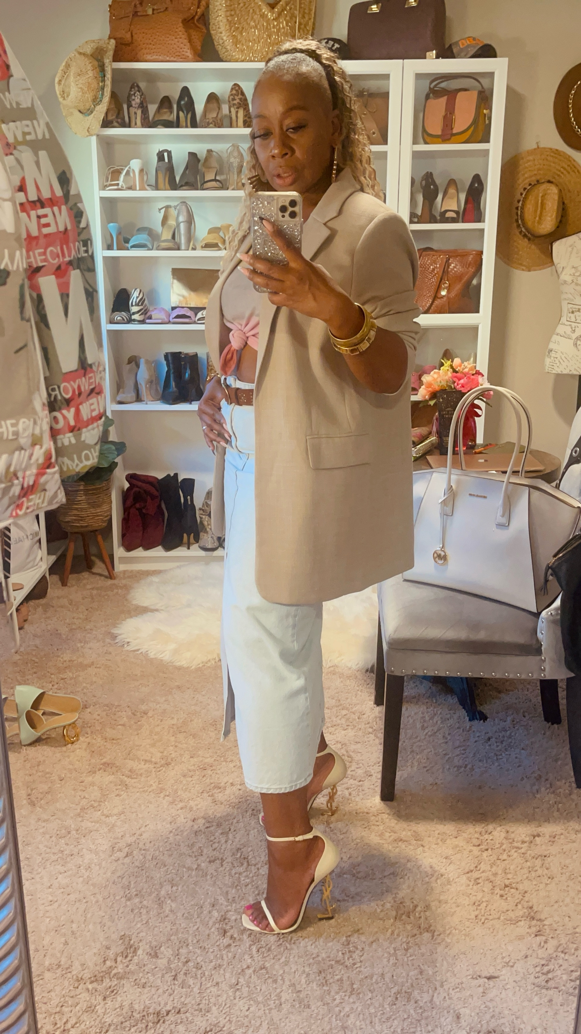 So ready for Spring! Loving this oversized blazer paired with the long denim skirt!
Blazer: @hm 
Top: @charlotterusse 
Skirt: @hm 
Shoes: @ysl 
Bag:  @michaelkors 
Earrings: @aldo_shoes

#LTKStyleTip #LTKWatchNow #LTKOver40