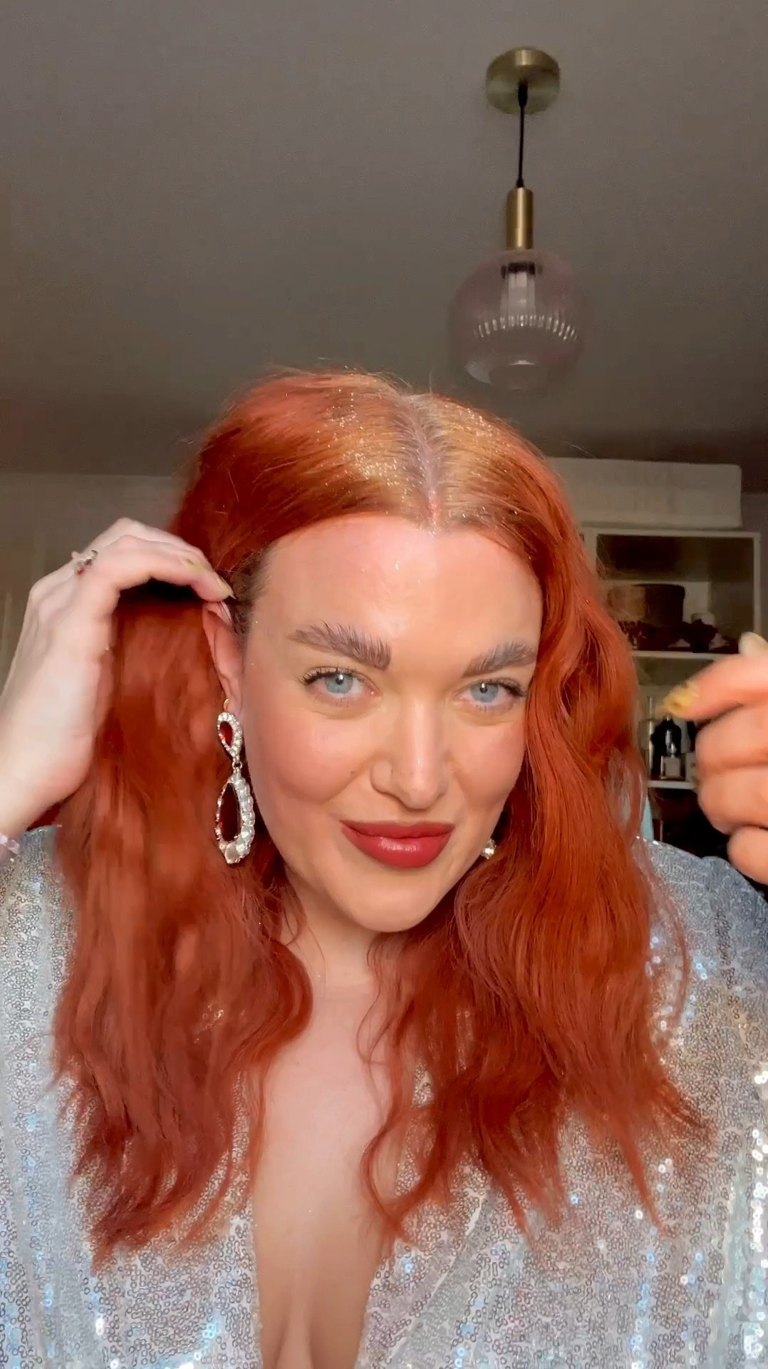 Party season hair inspo - shoutout to Mac for stepping in to help me get creative with my roots. 

Using Mac’s pigment in Melon + some random glitter pot I had and my GHD’s to create this easy go-to wave. 

Save this one for later incase you also need a fun root touch up idea. ✨💕

#partyseasonhair #partyhairstyles #partyhairdo

#LTKbeauty #LTKgrwm #LTKuk